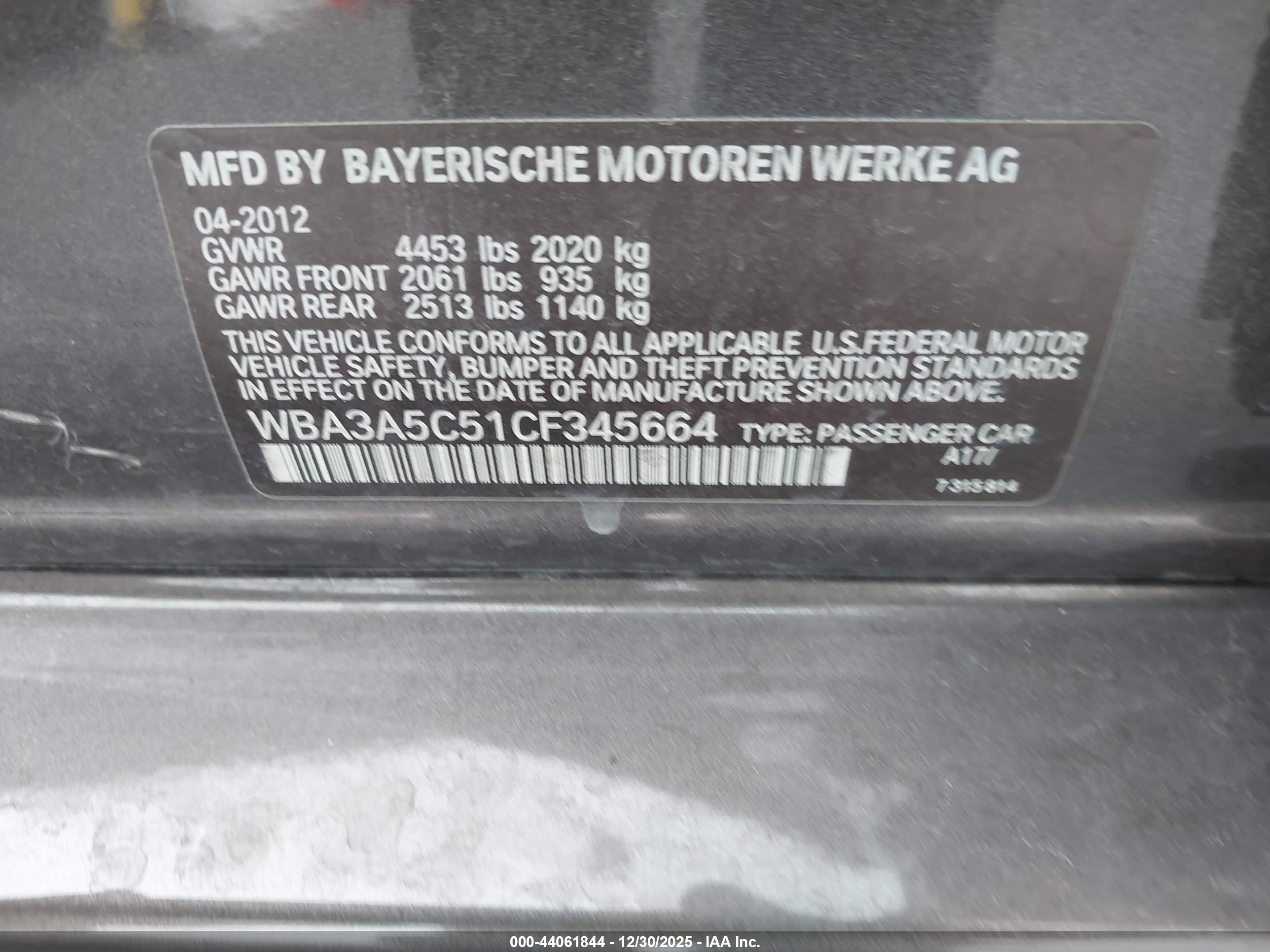 BMW 328I image 9