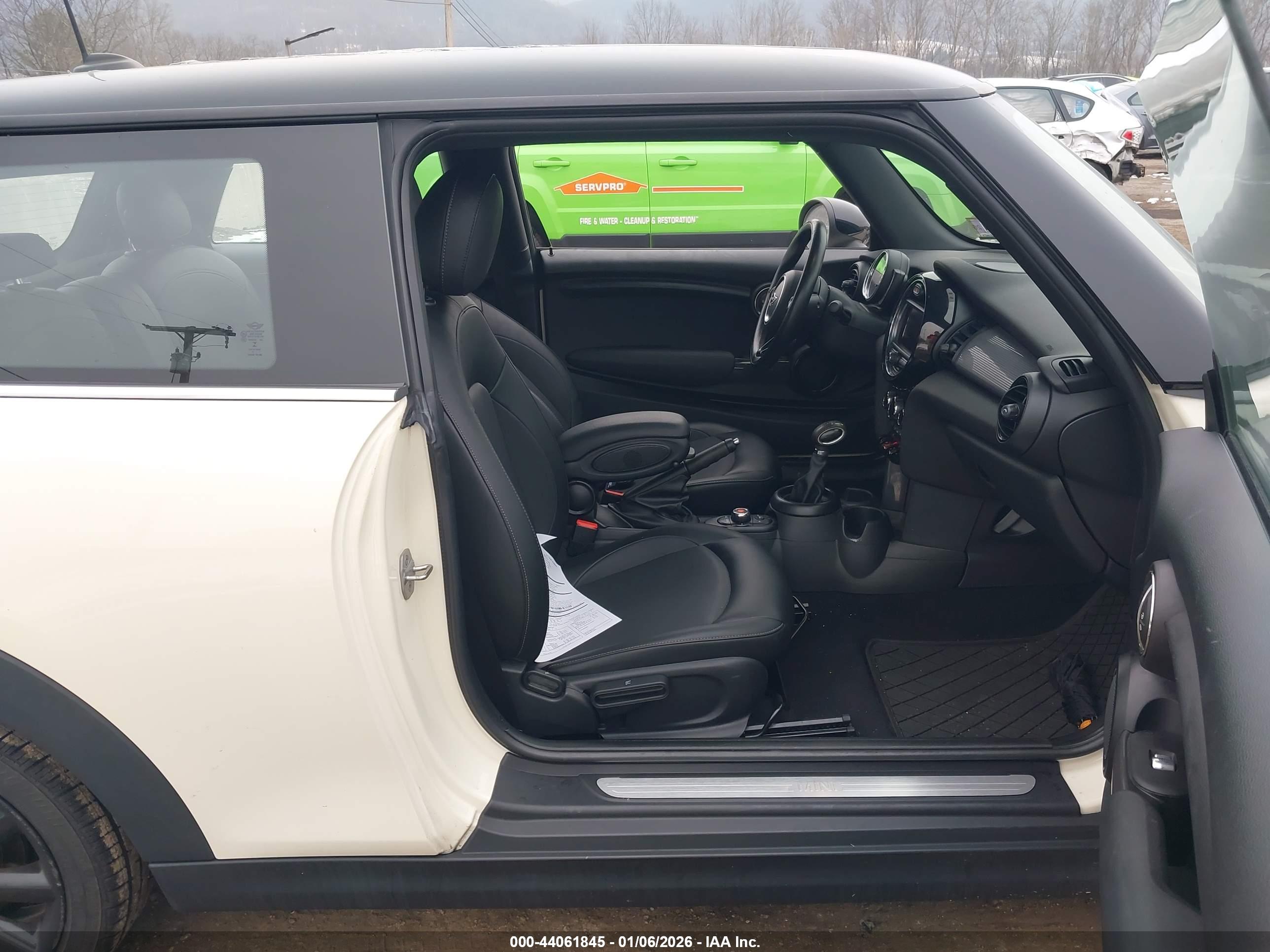 MINI HARDTOP image 5