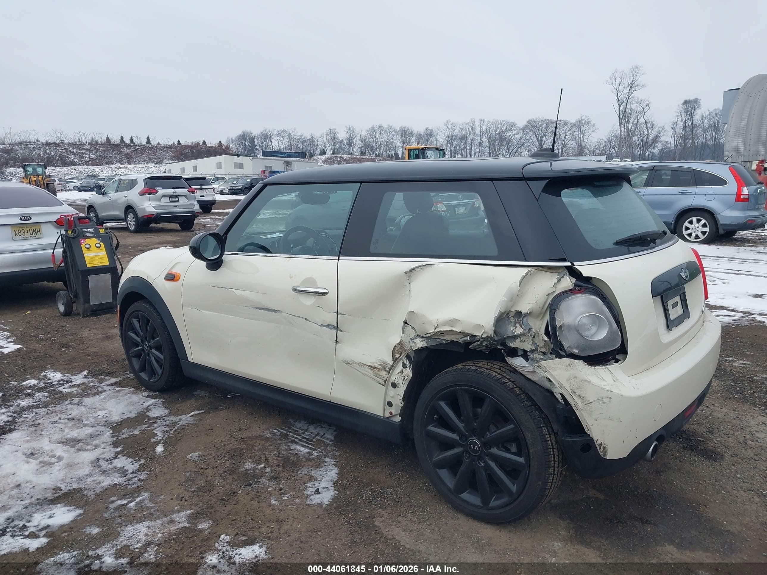 MINI HARDTOP image 6