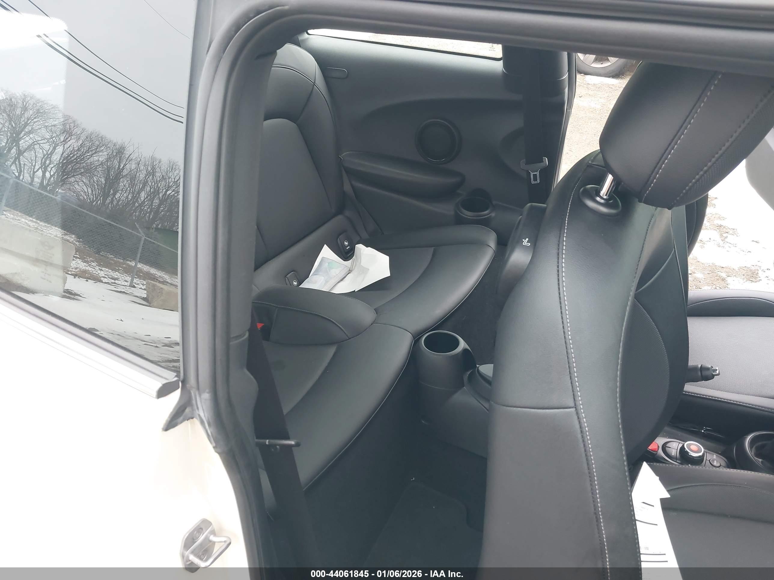 MINI HARDTOP image 8