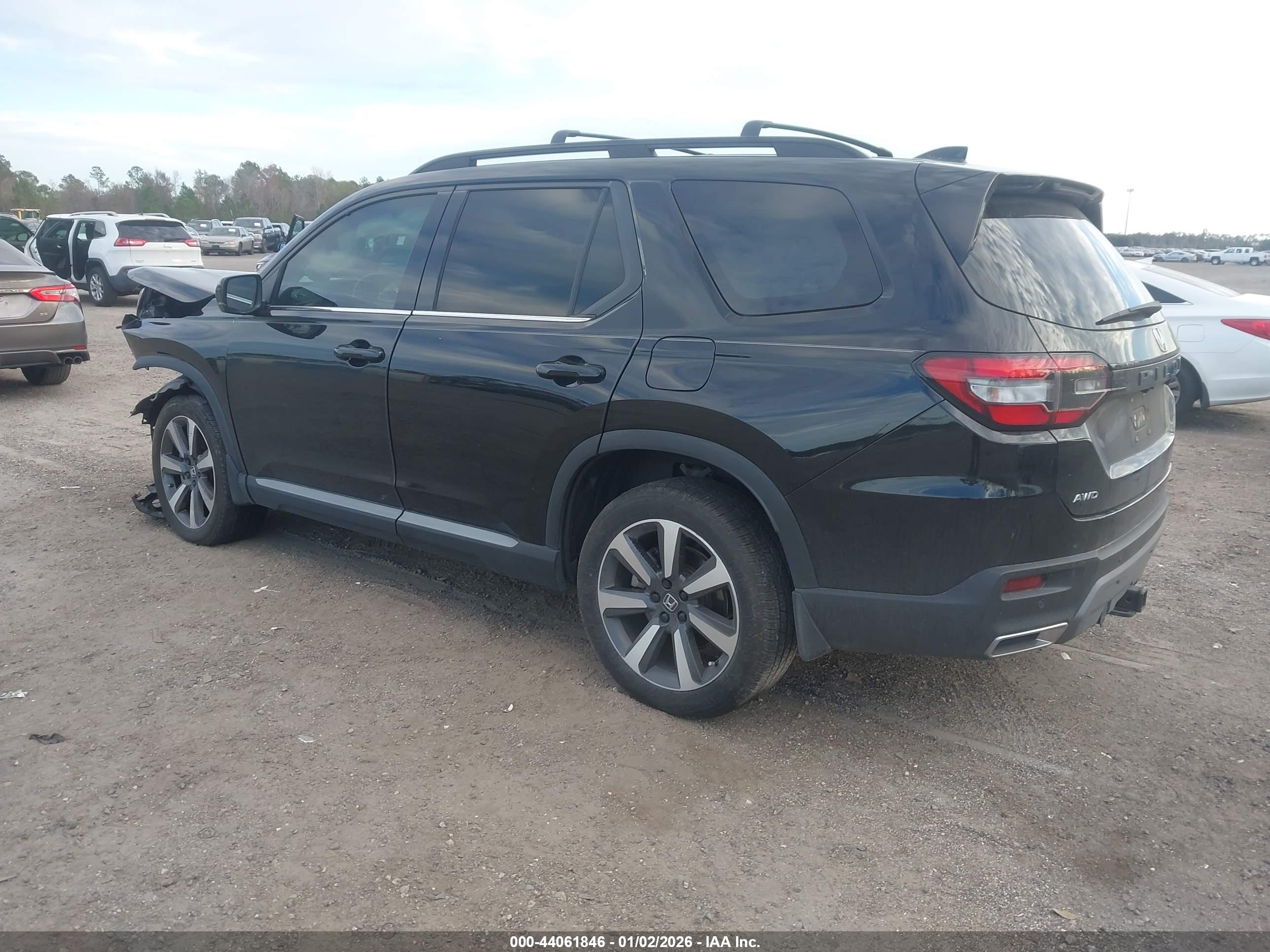HONDA PILOT image 3