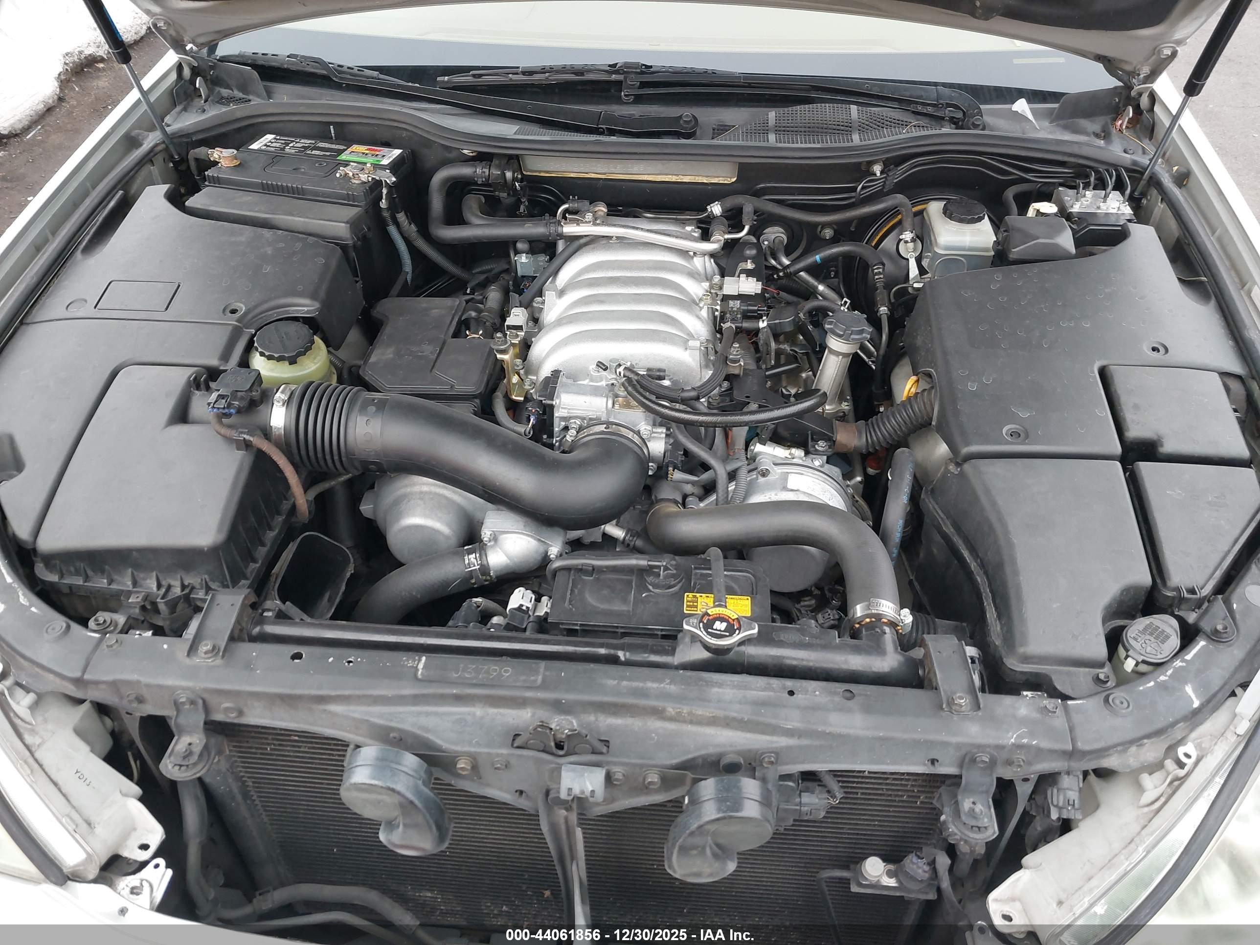 LEXUS LS image 10