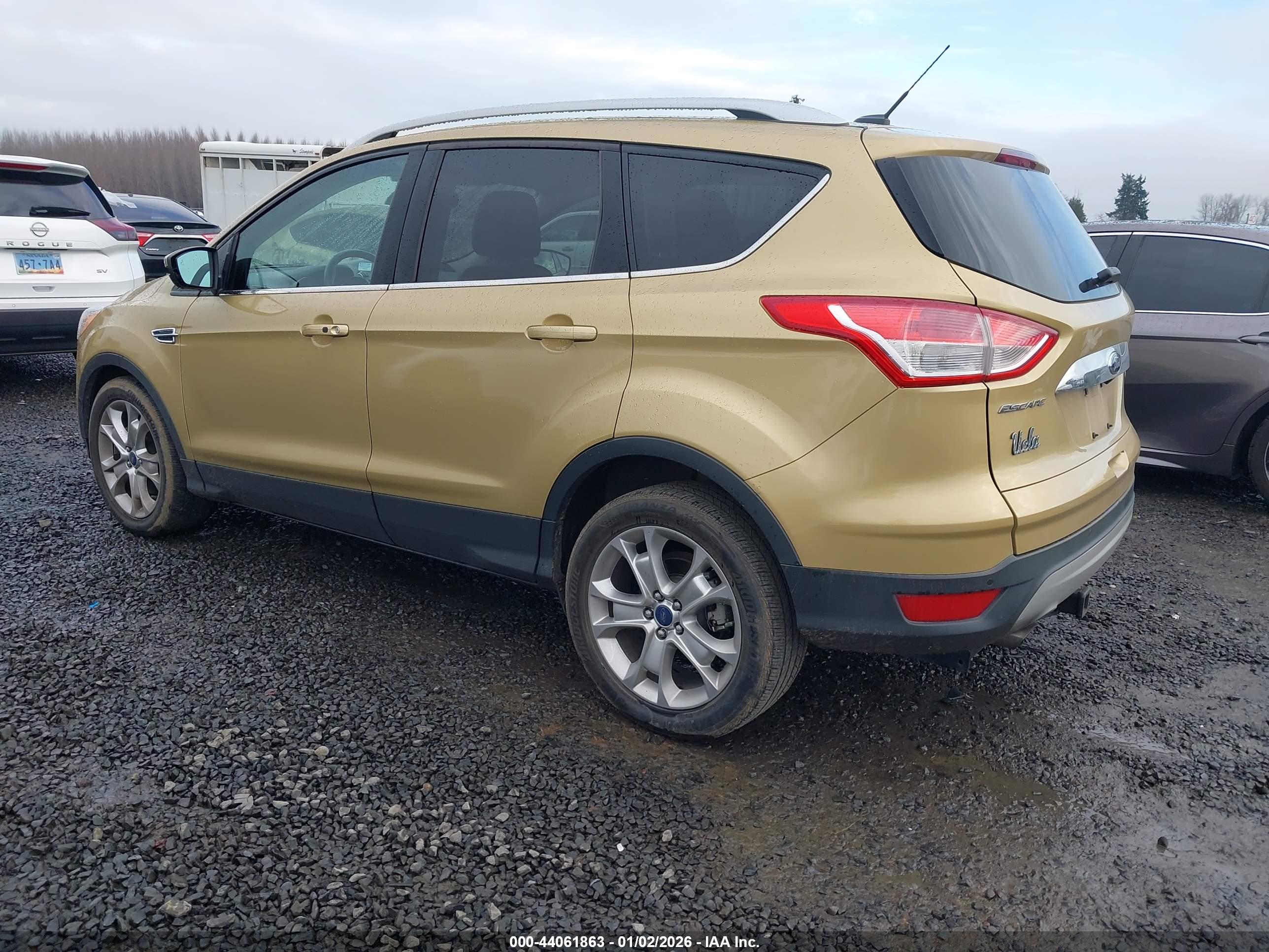 FORD ESCAPE image 3