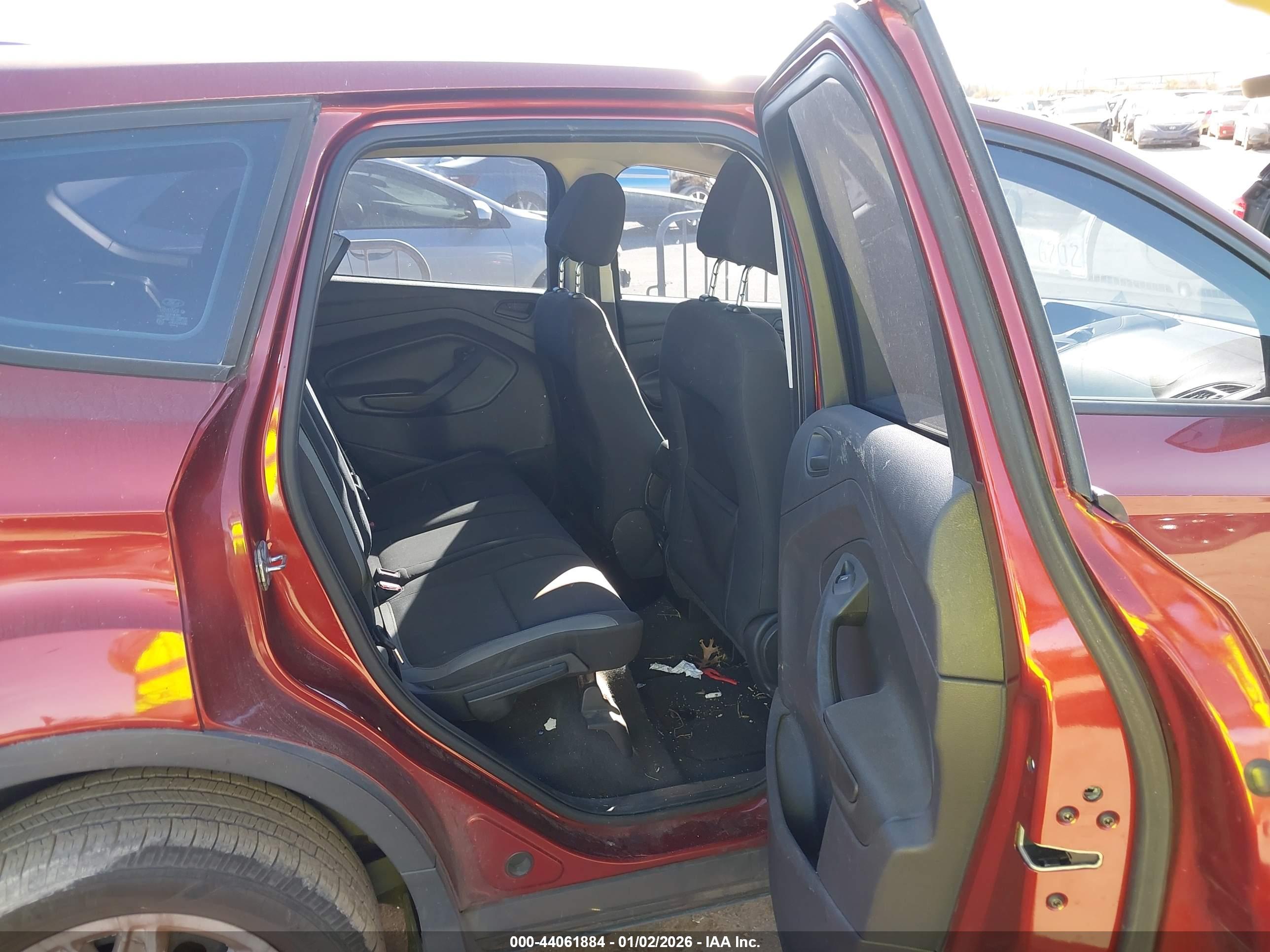 FORD ESCAPE image 8