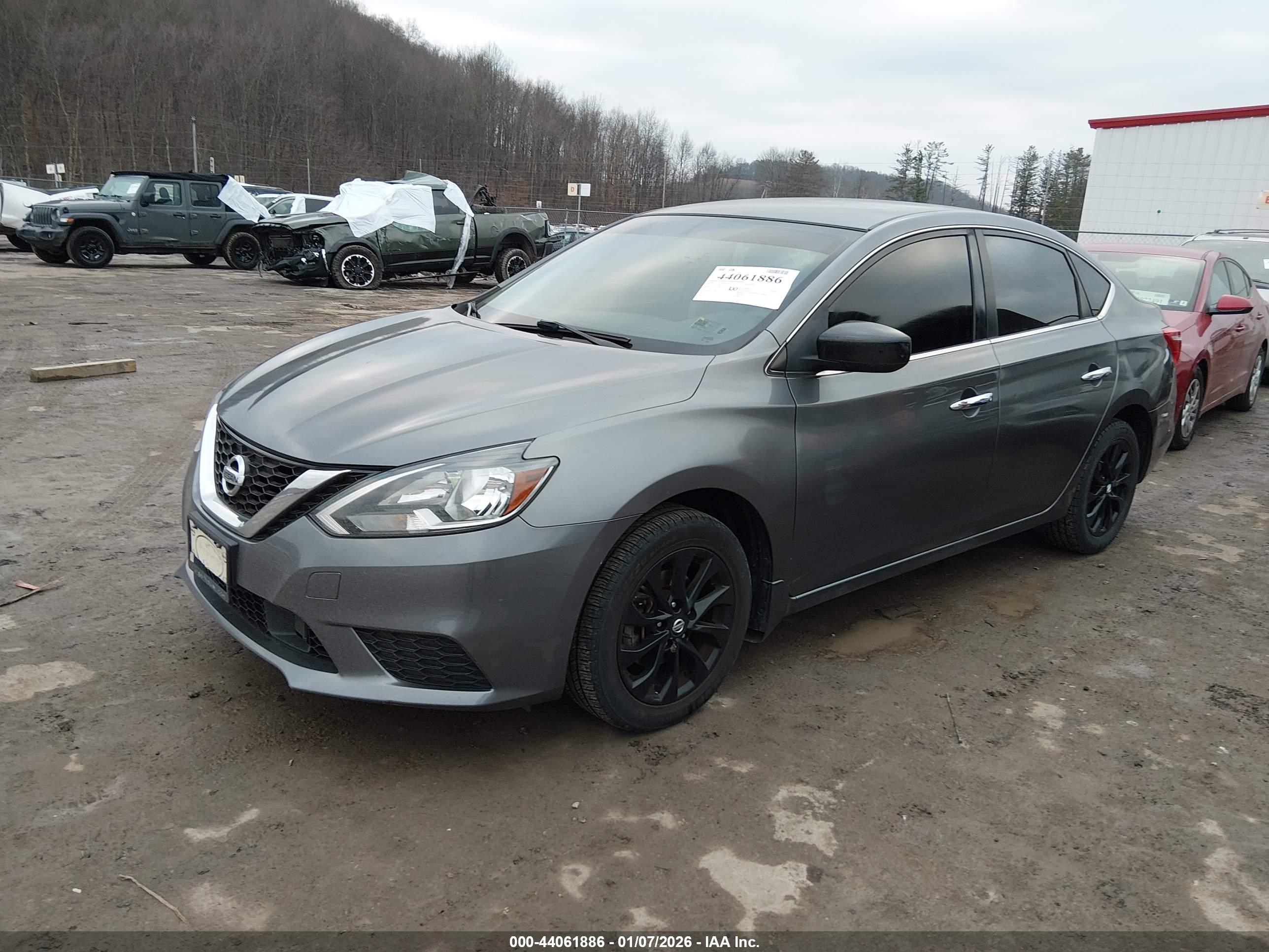 NISSAN SENTRA image 2