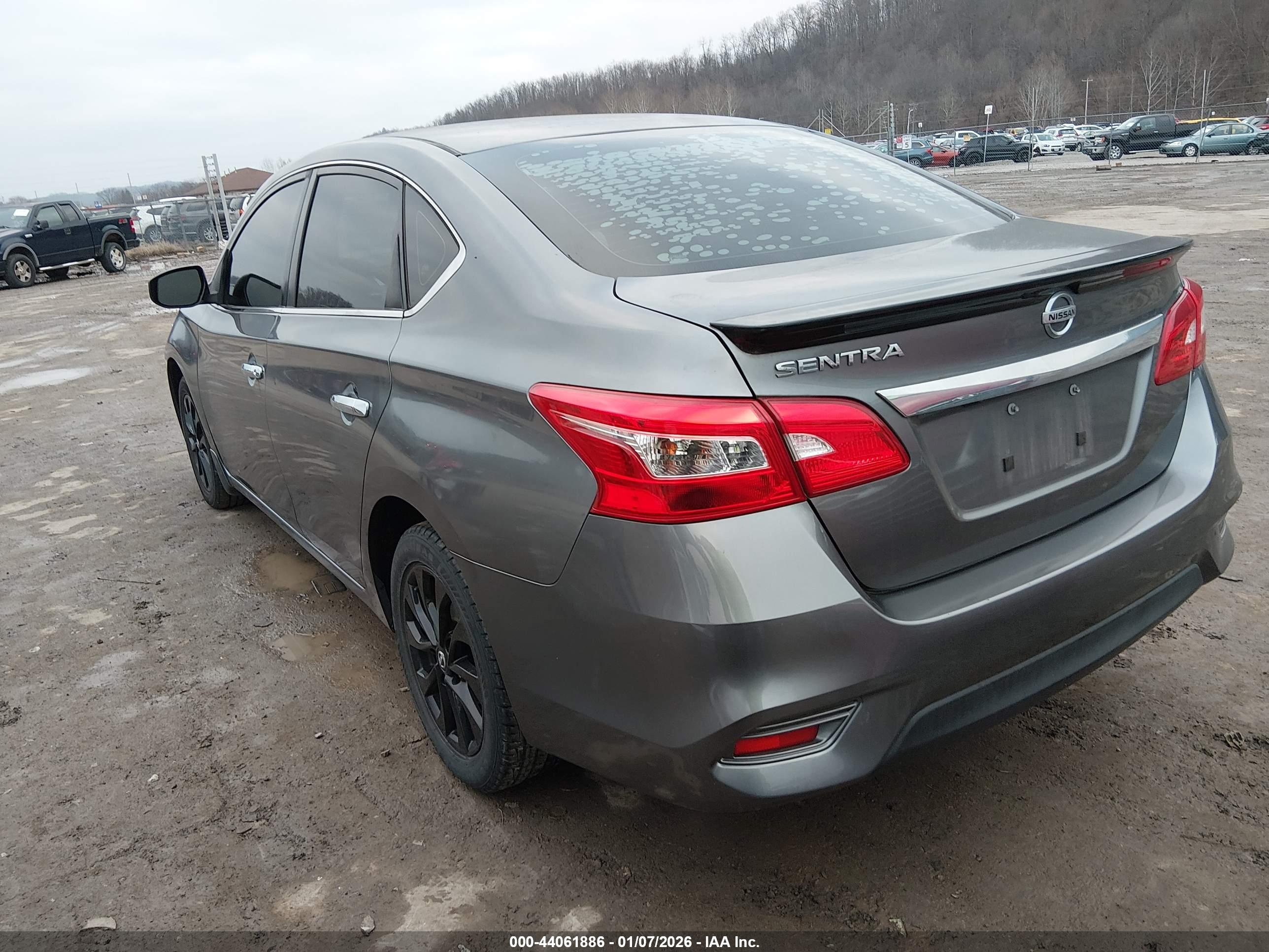 NISSAN SENTRA image 3