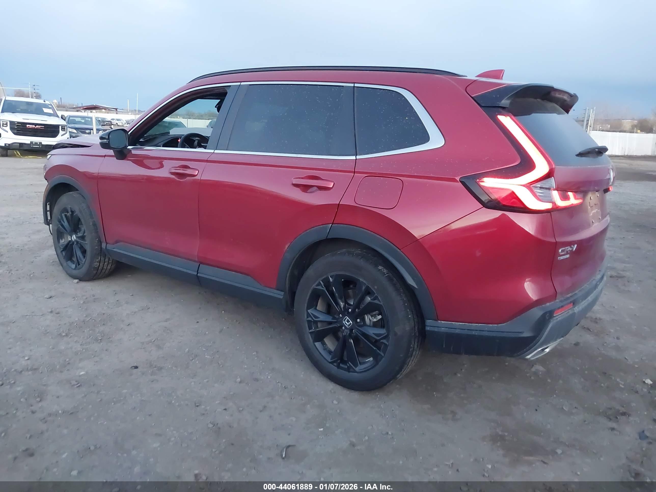 HONDA CR-V image 3