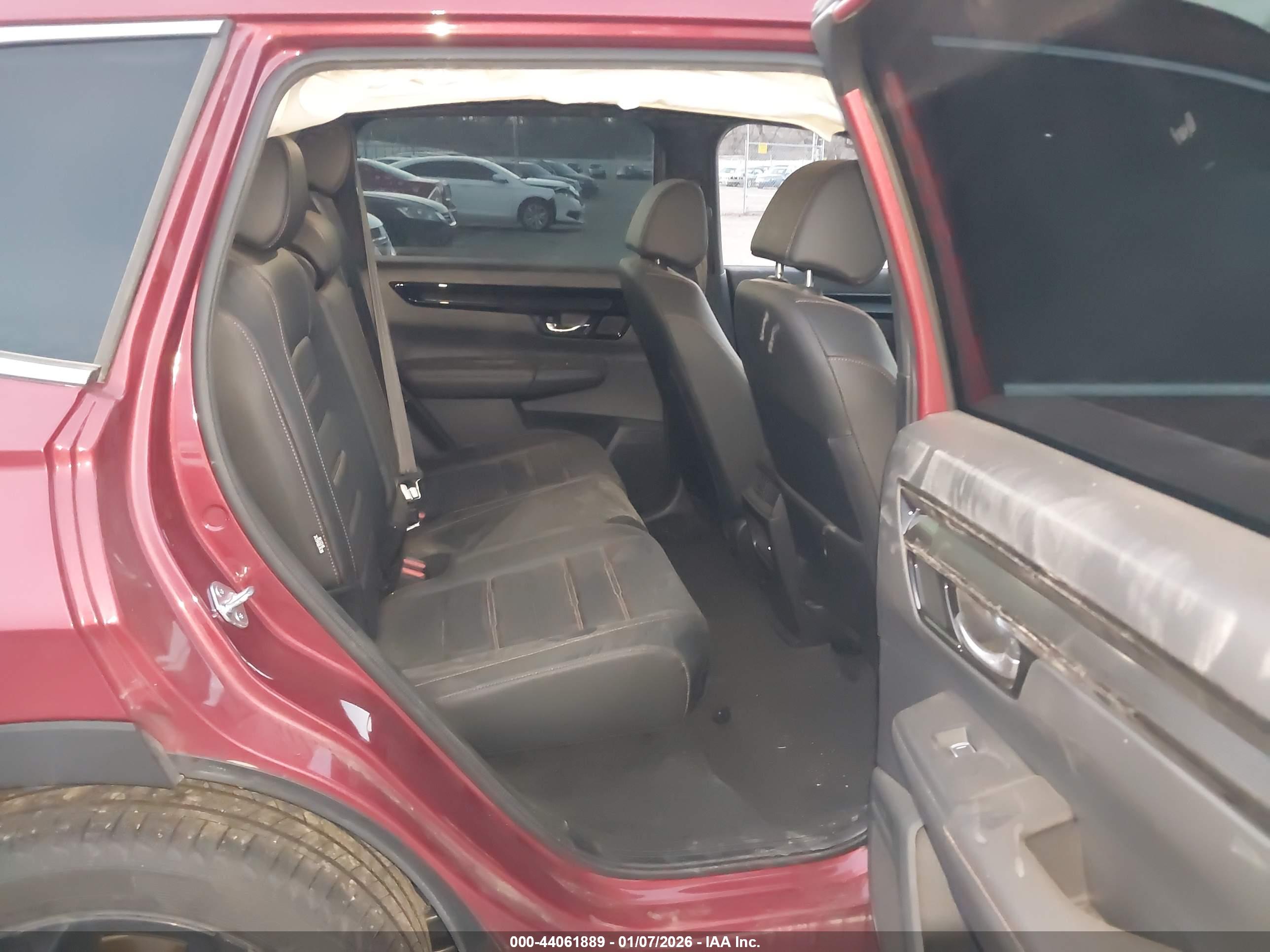 HONDA CR-V image 8
