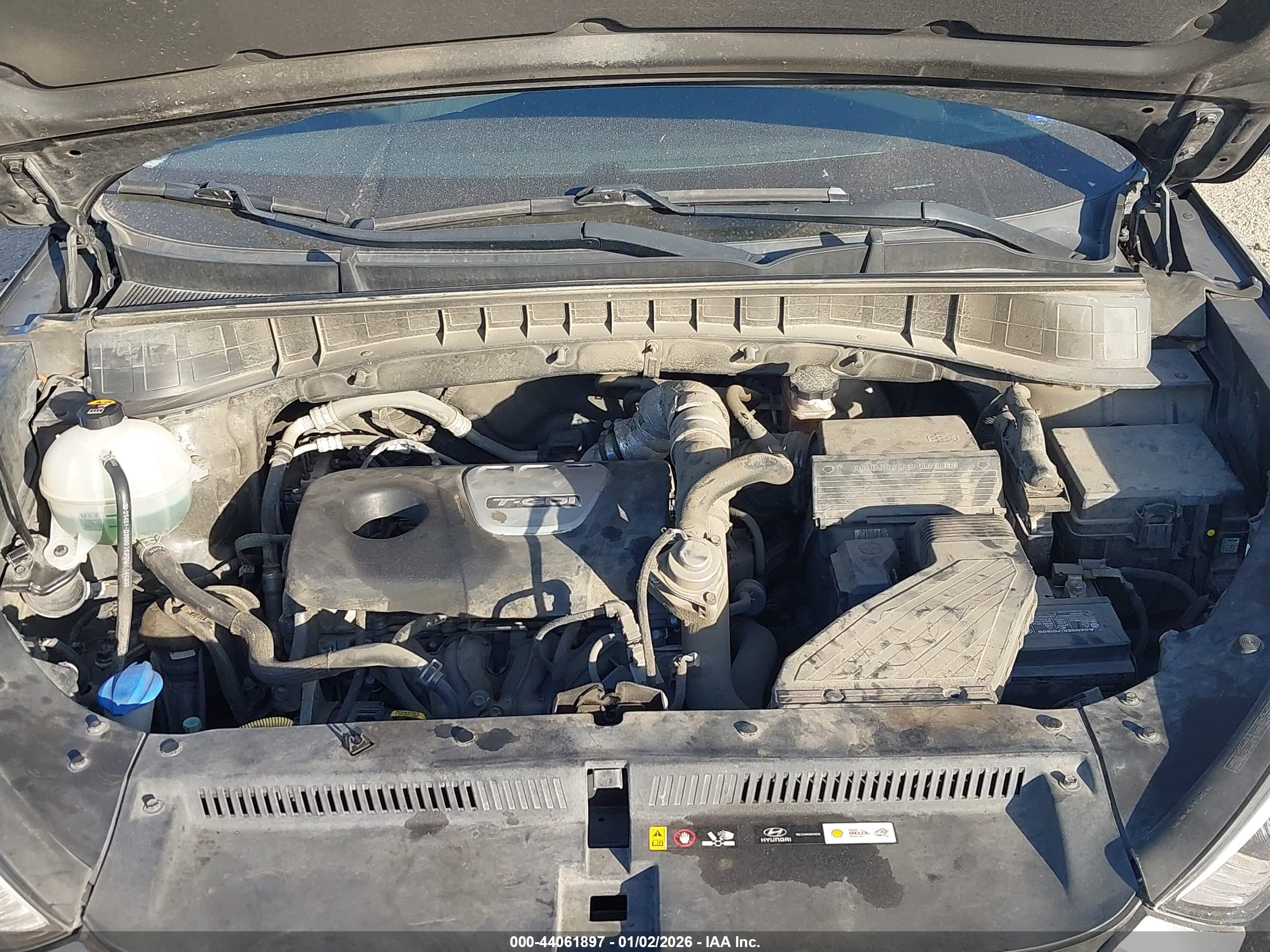 HYUNDAI TUCSON image 10