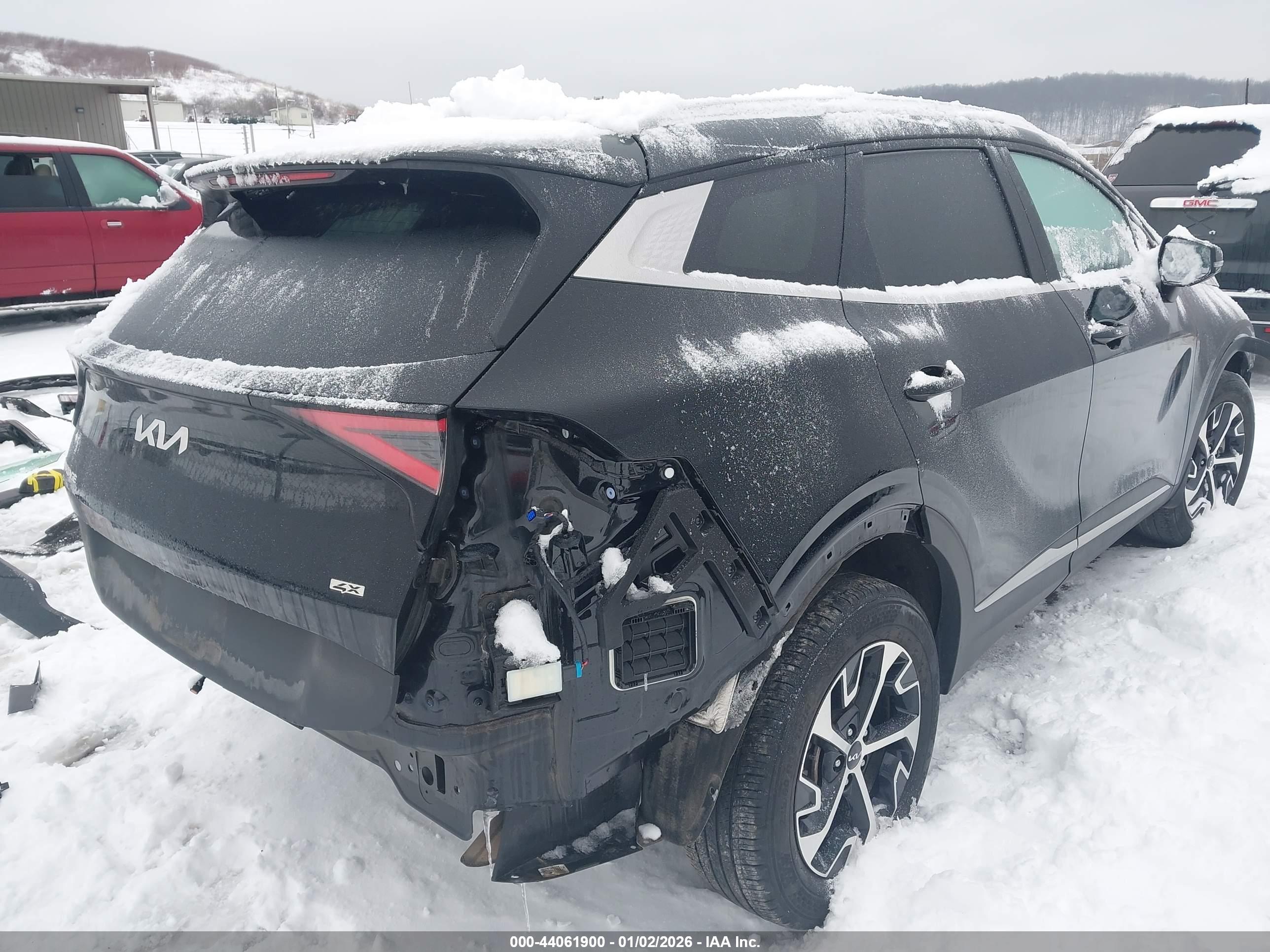 KIA SPORTAGE image 4