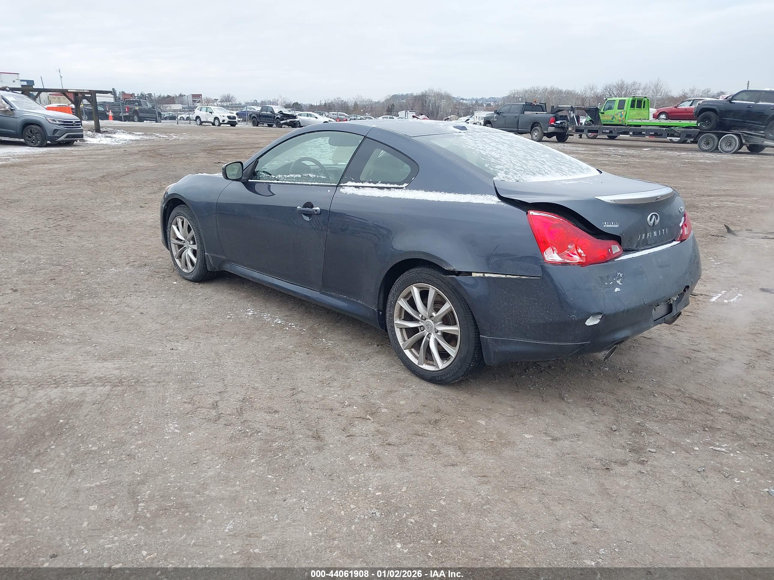 INFINITI G37X image 3