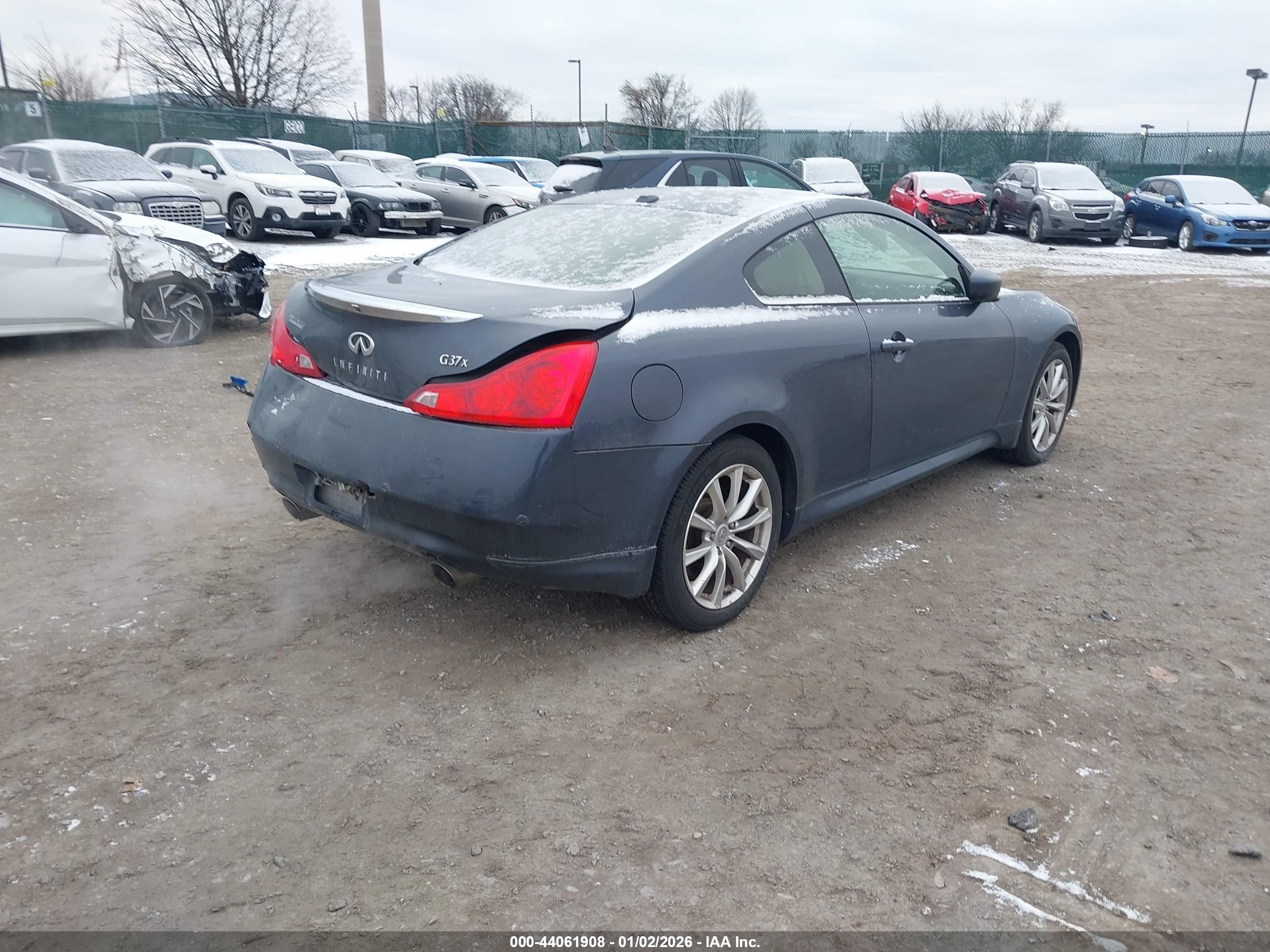 INFINITI G37X image 4