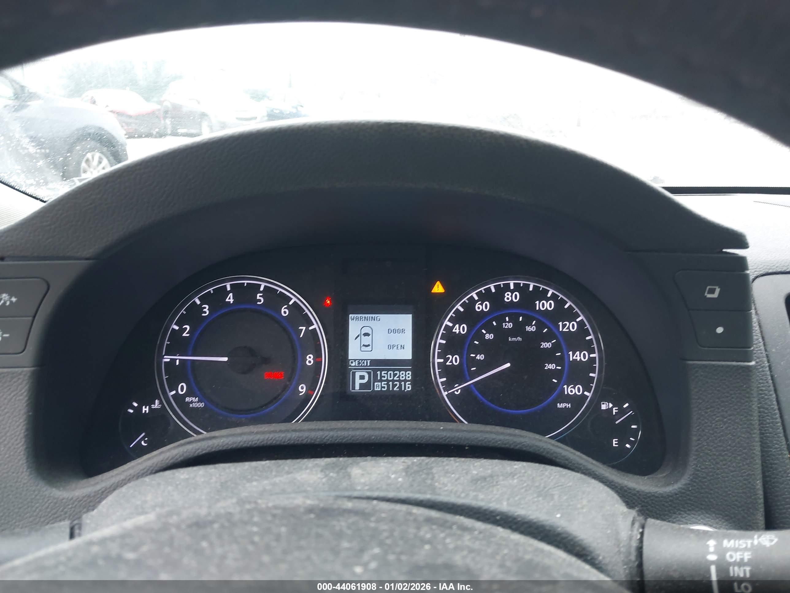 INFINITI G37X image 7