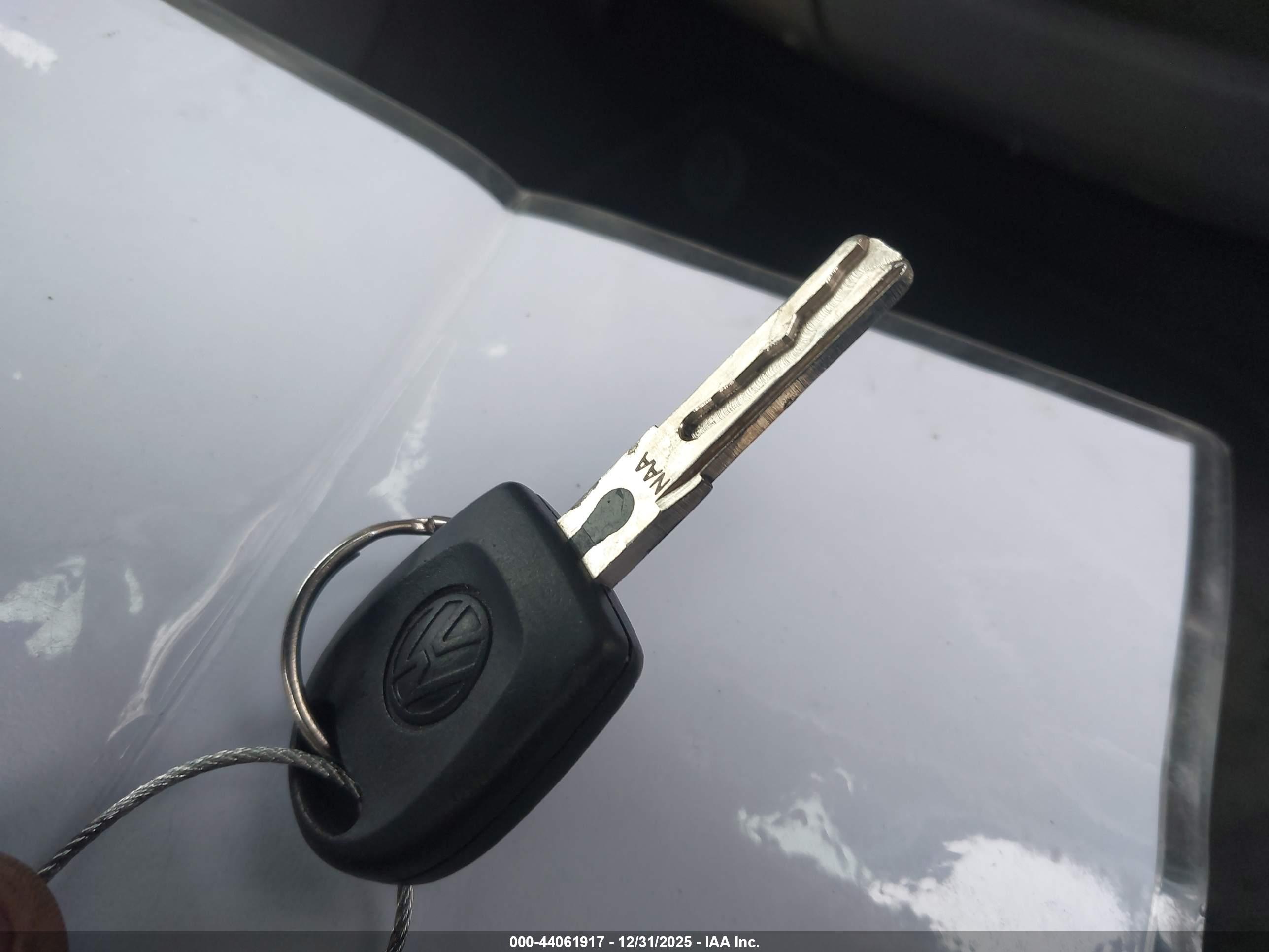 VOLKSWAGEN NEW image 11