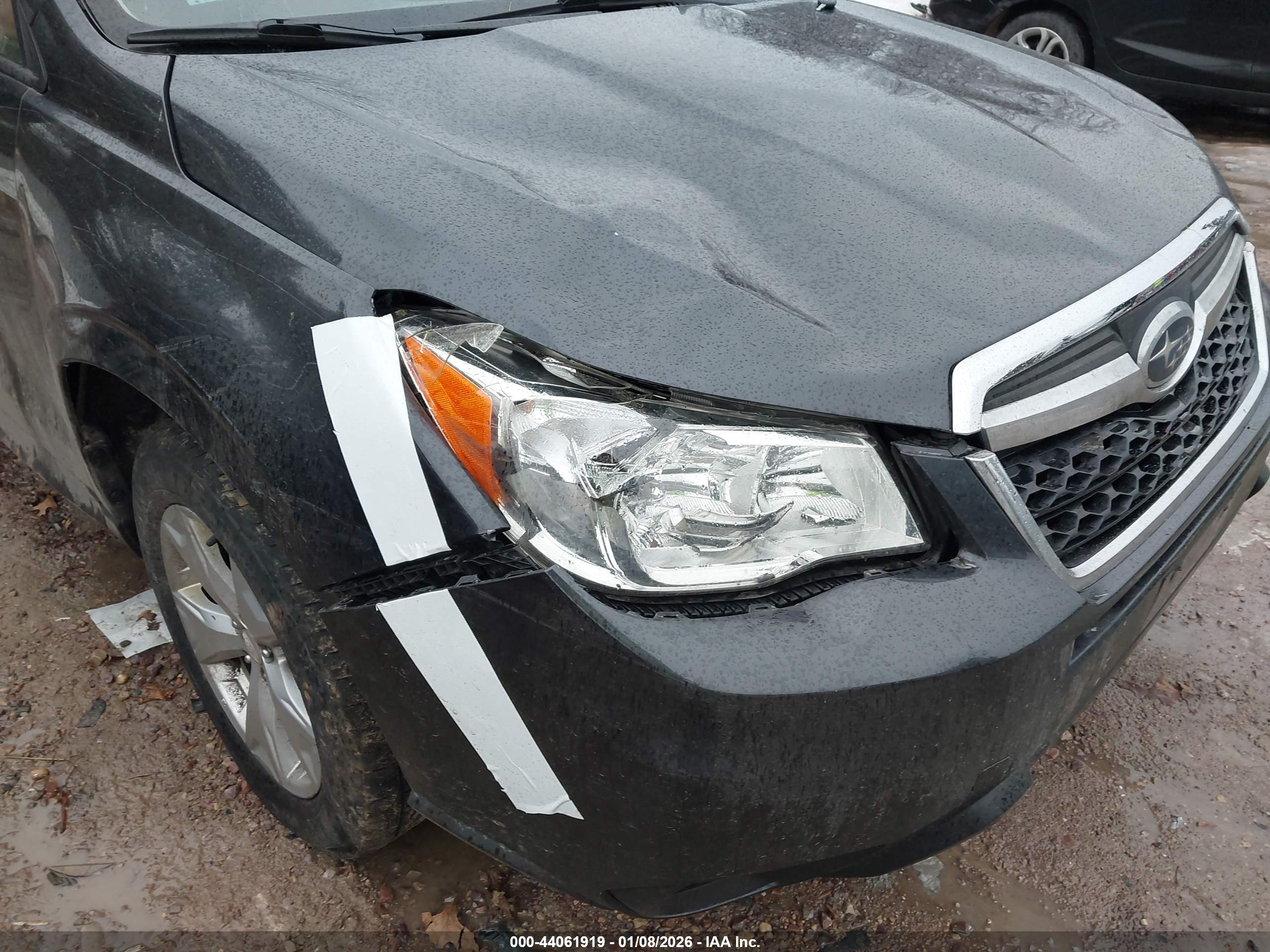 SUBARU FORESTER image 6