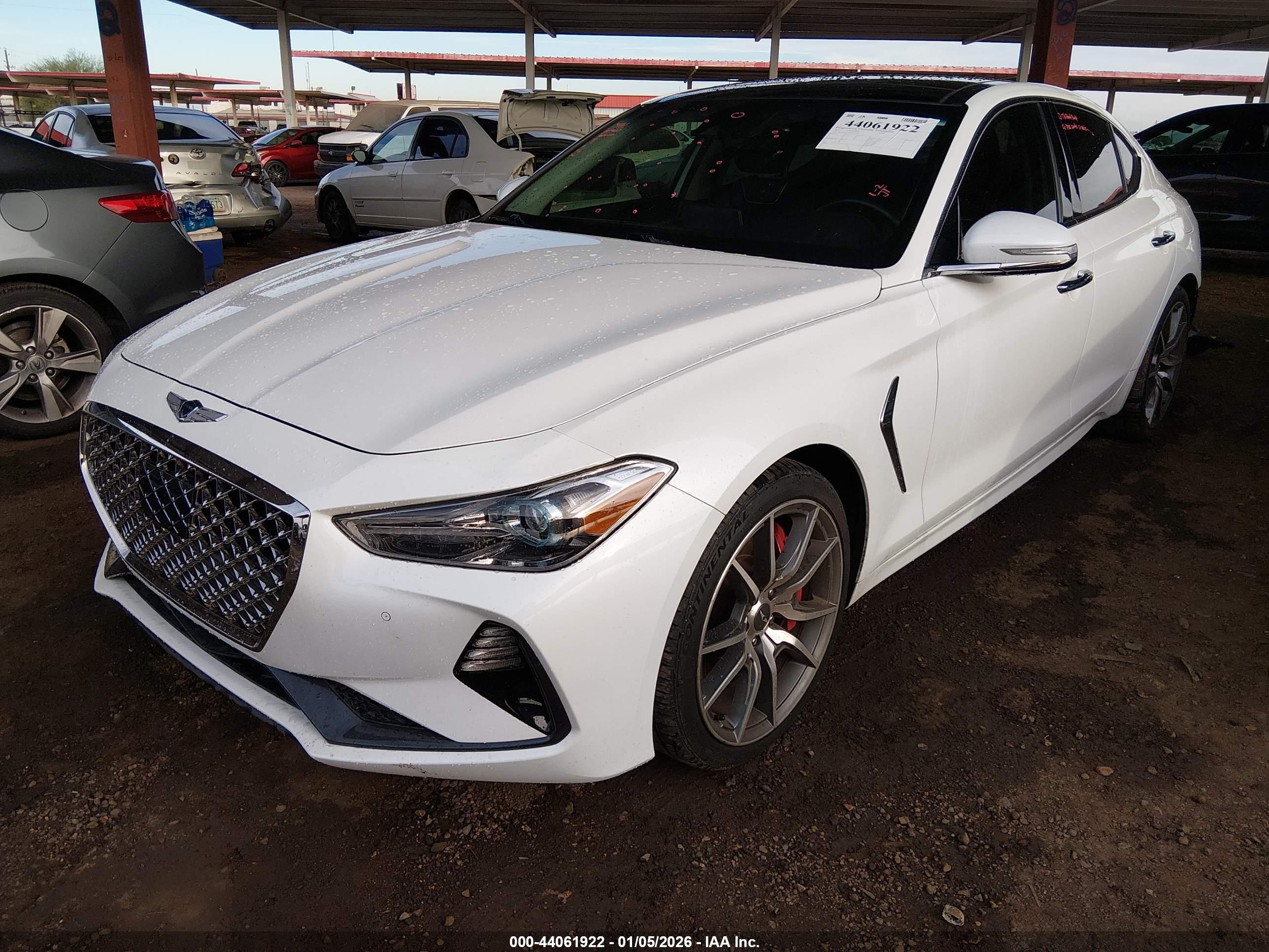 GENESIS G70 image 2