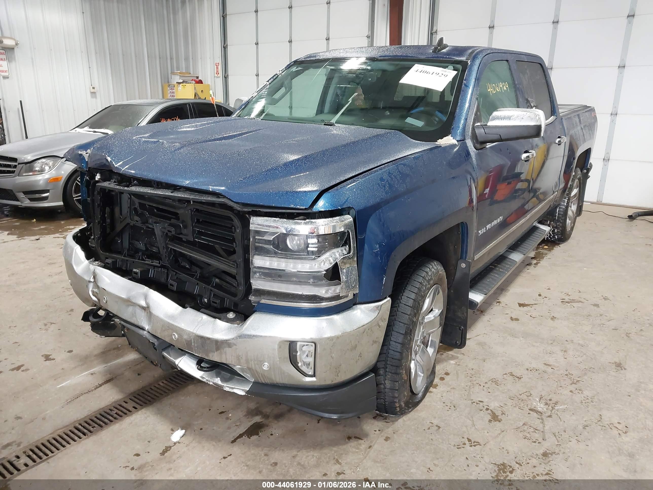 CHEVROLET SILVERADO image 2