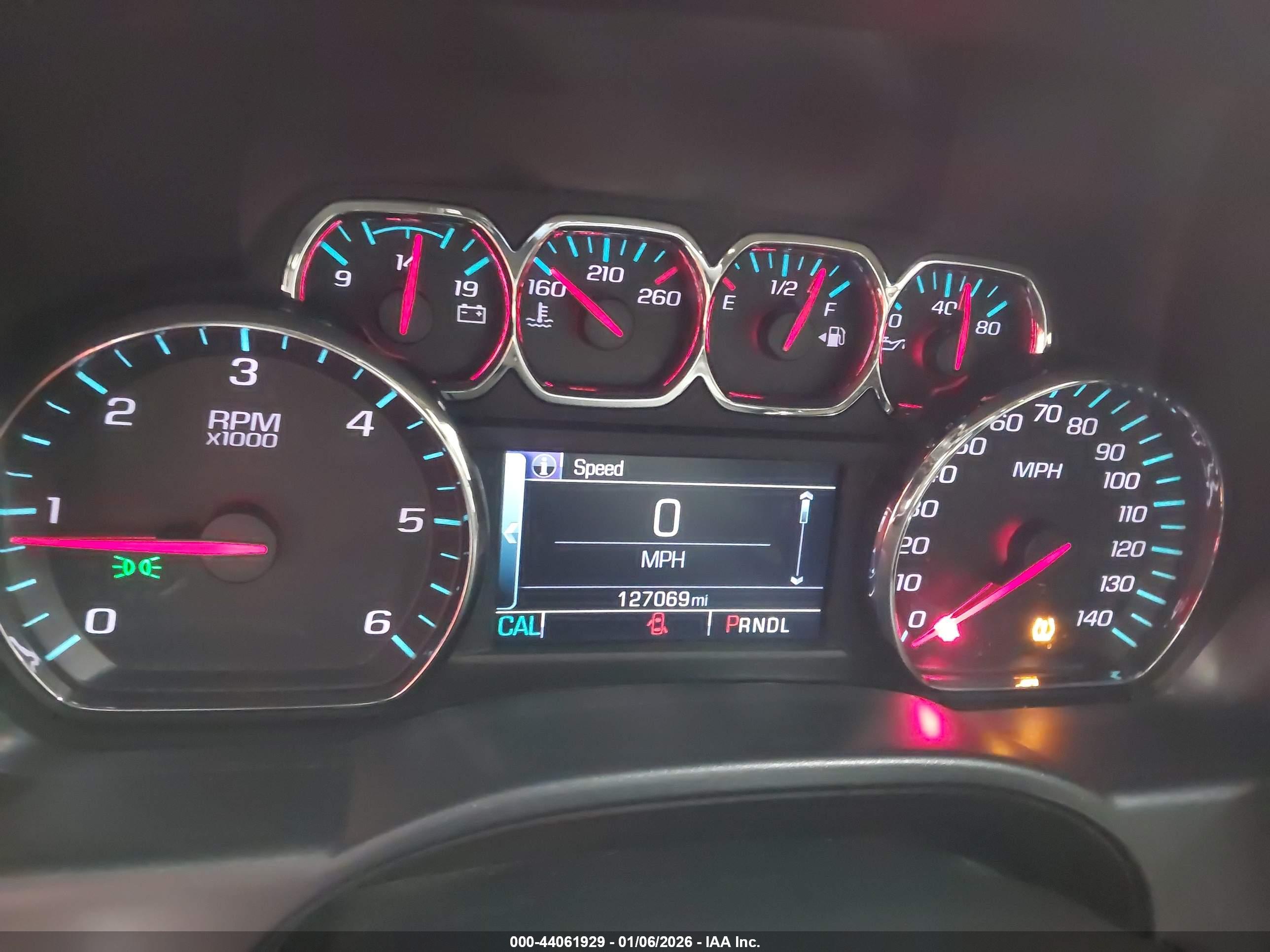 CHEVROLET SILVERADO image 7