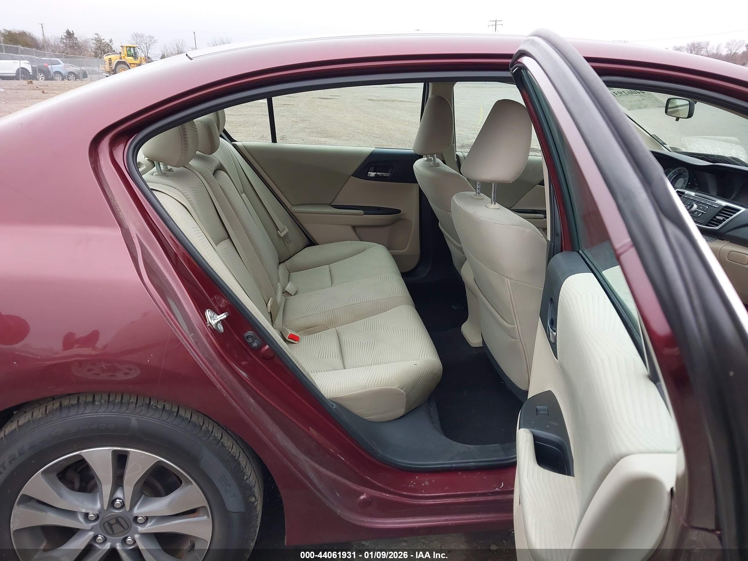 HONDA ACCORD image 8