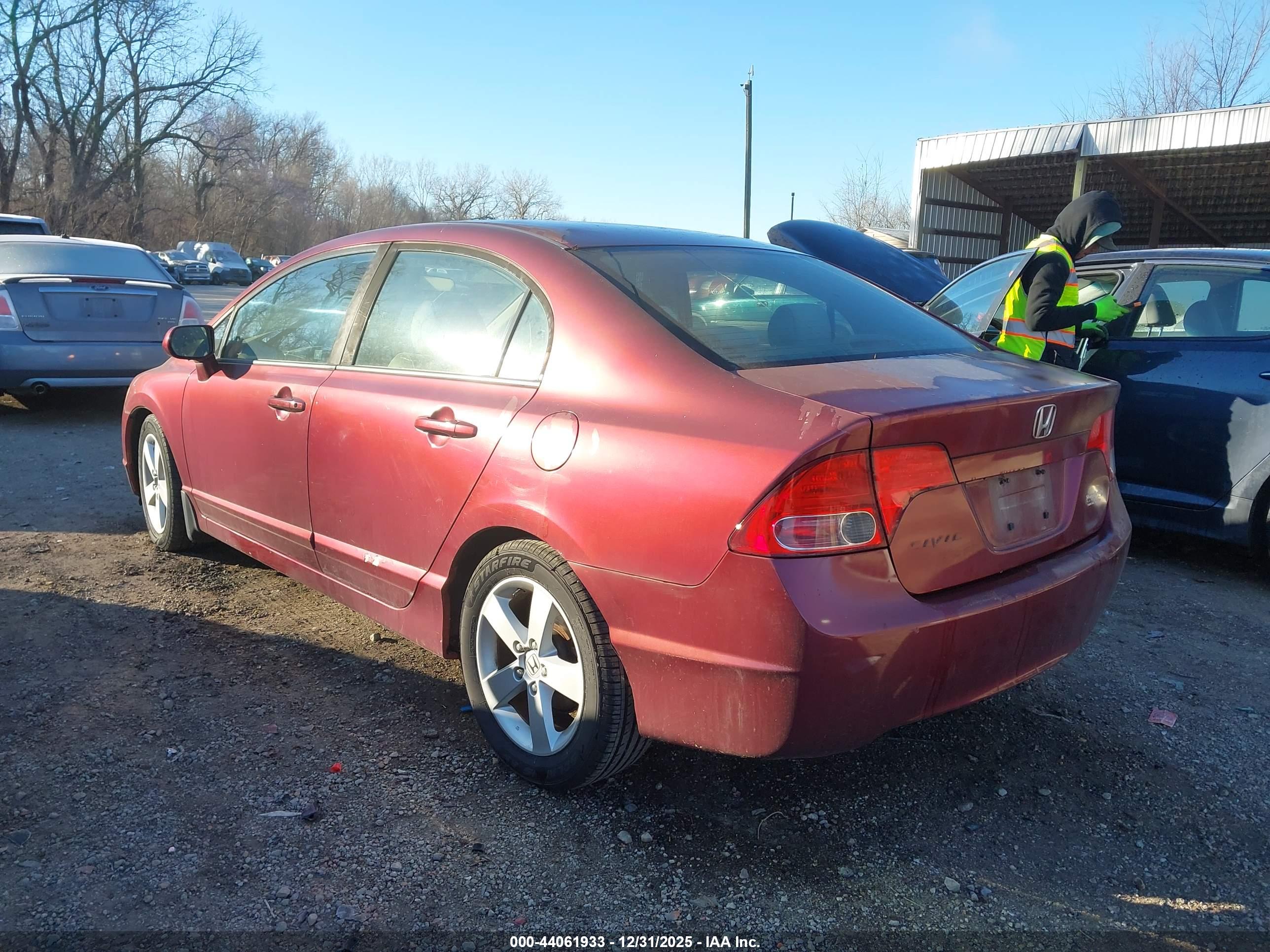 HONDA CIVIC image 3