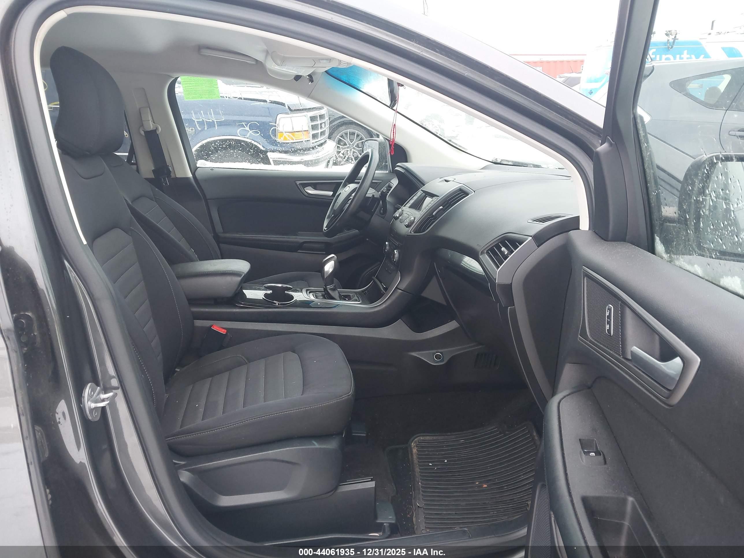 FORD EDGE image 5