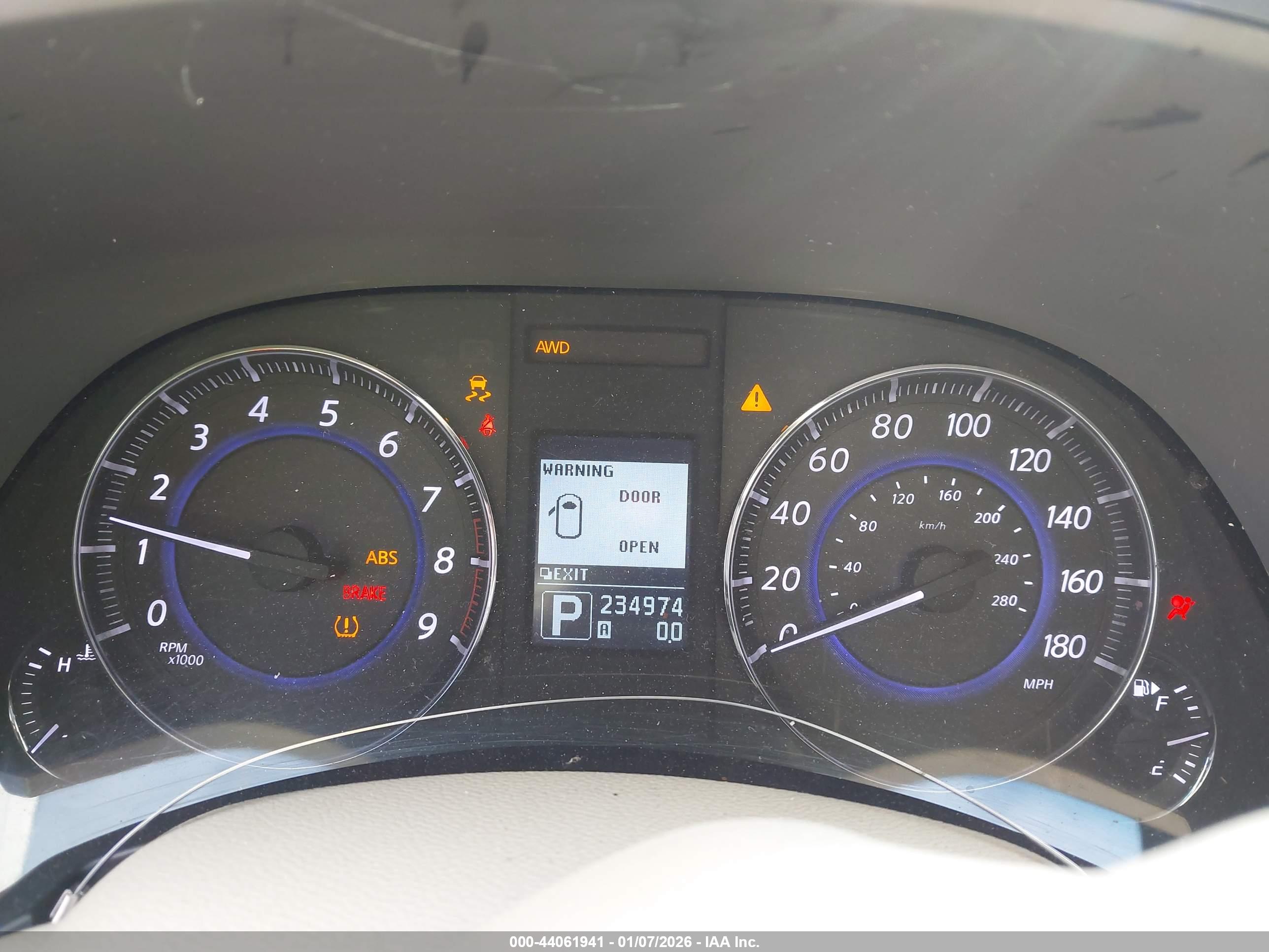 INFINITI FX35 image 7
