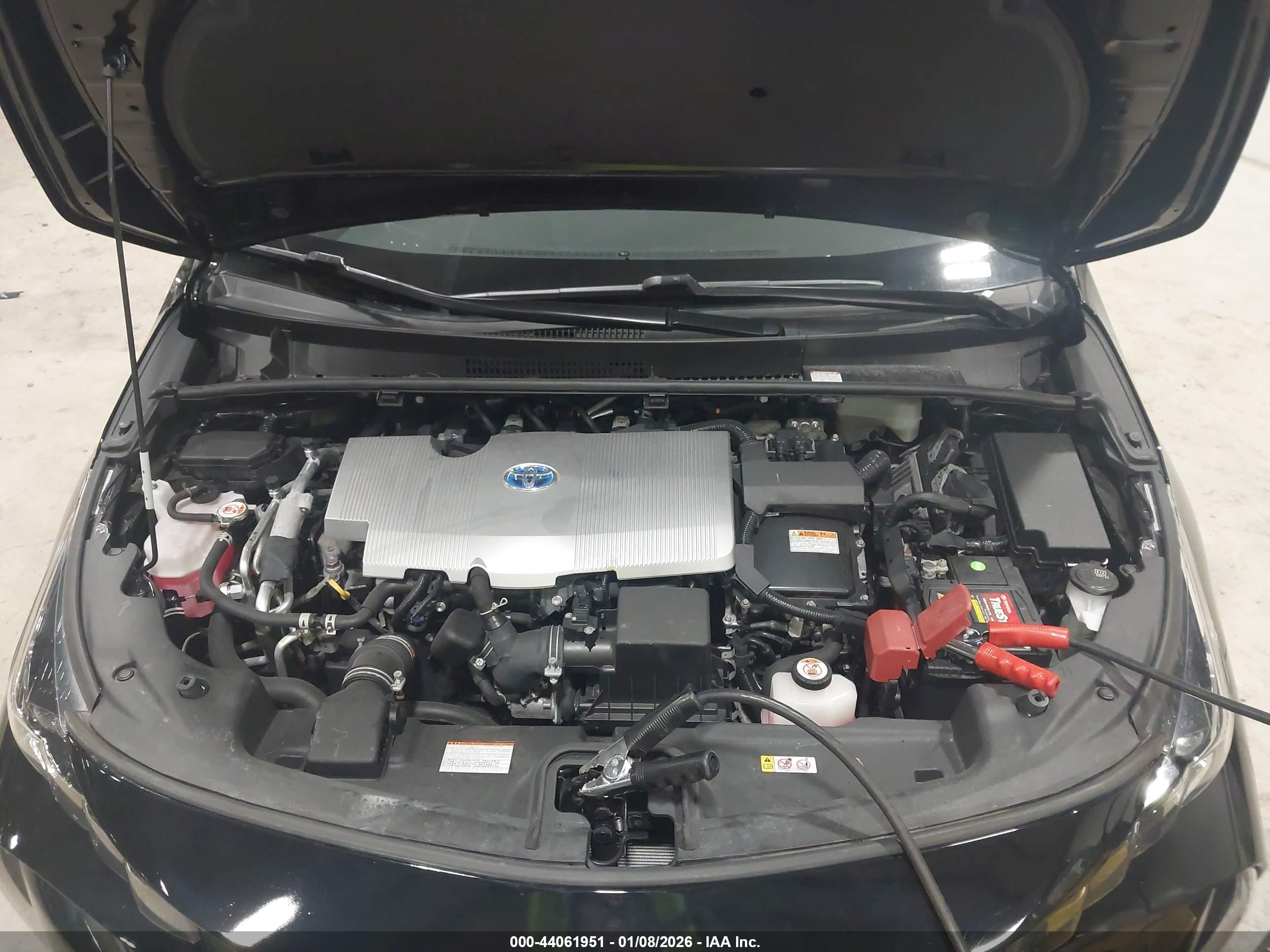 TOYOTA PRIUS image 10