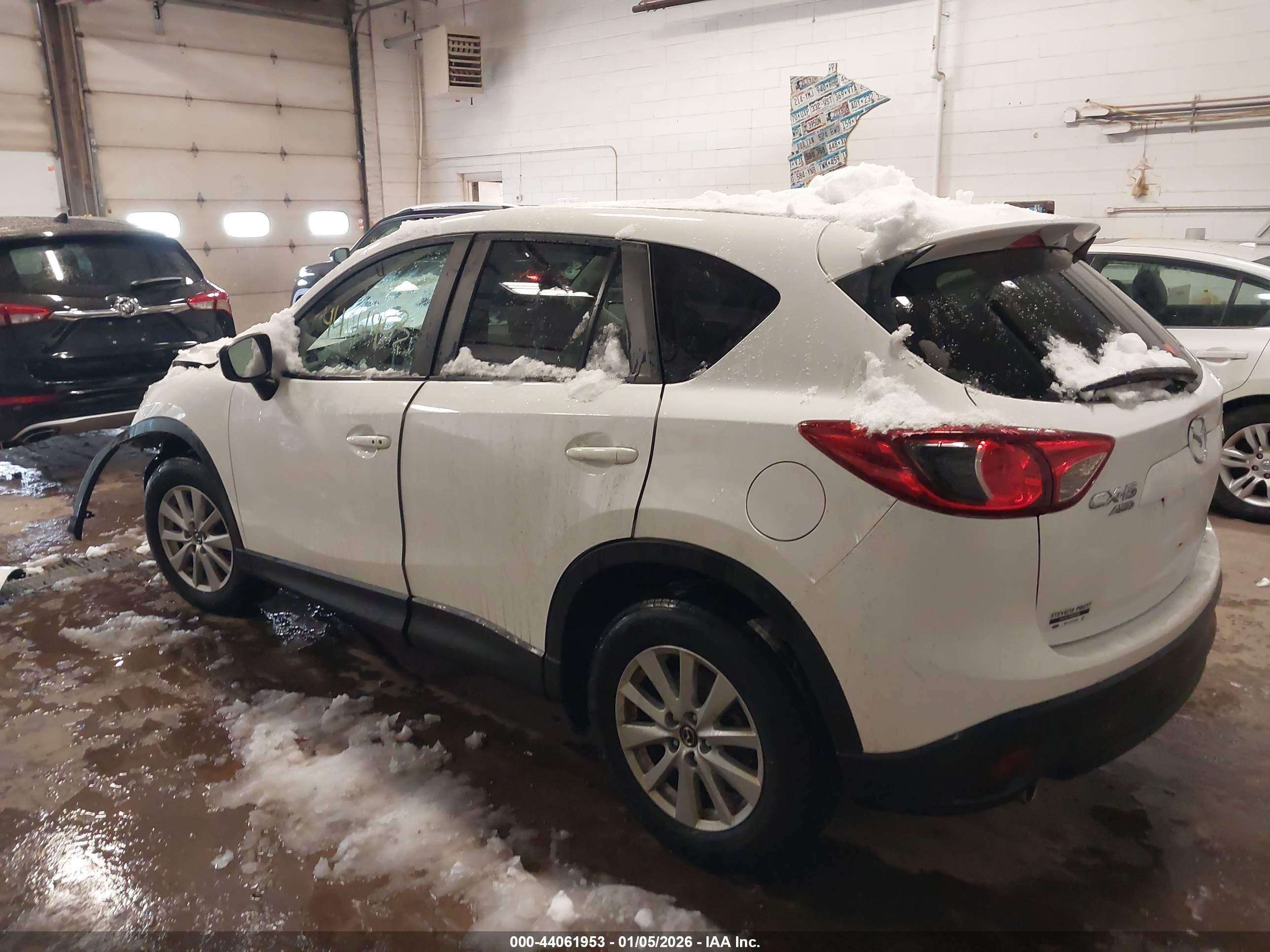MAZDA CX-5 image 3
