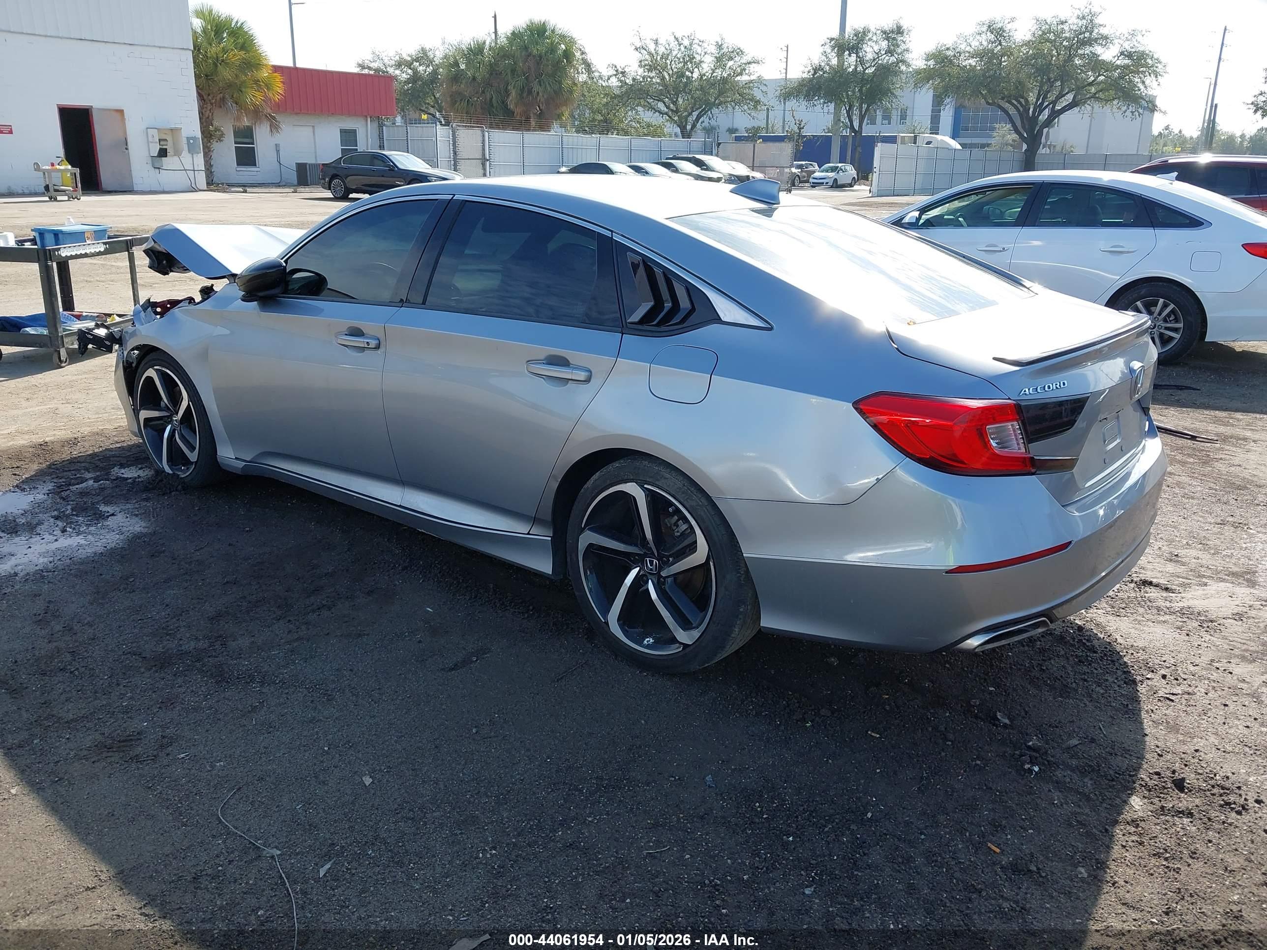 HONDA ACCORD image 3