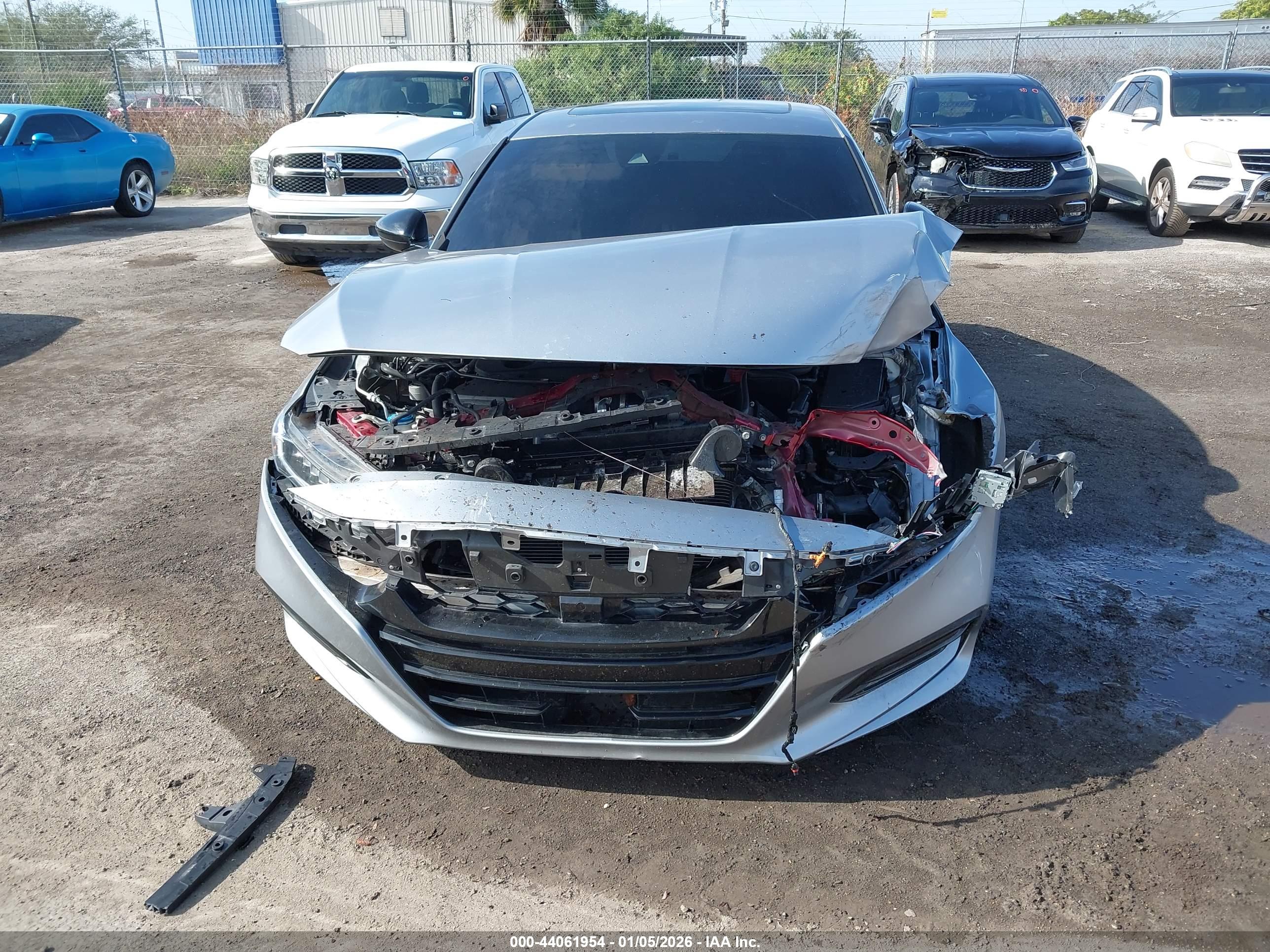 HONDA ACCORD image 6