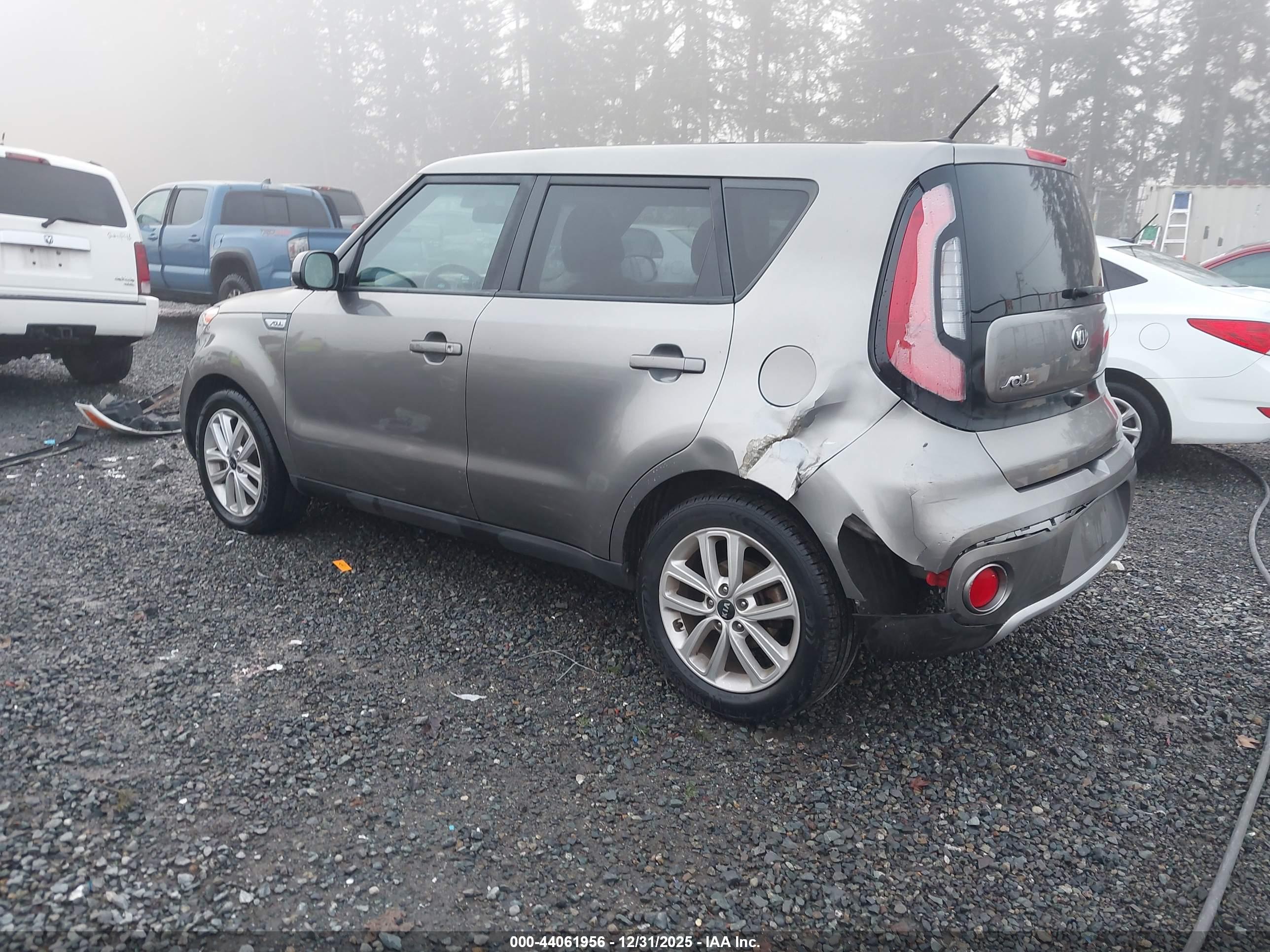 KIA SOUL image 3