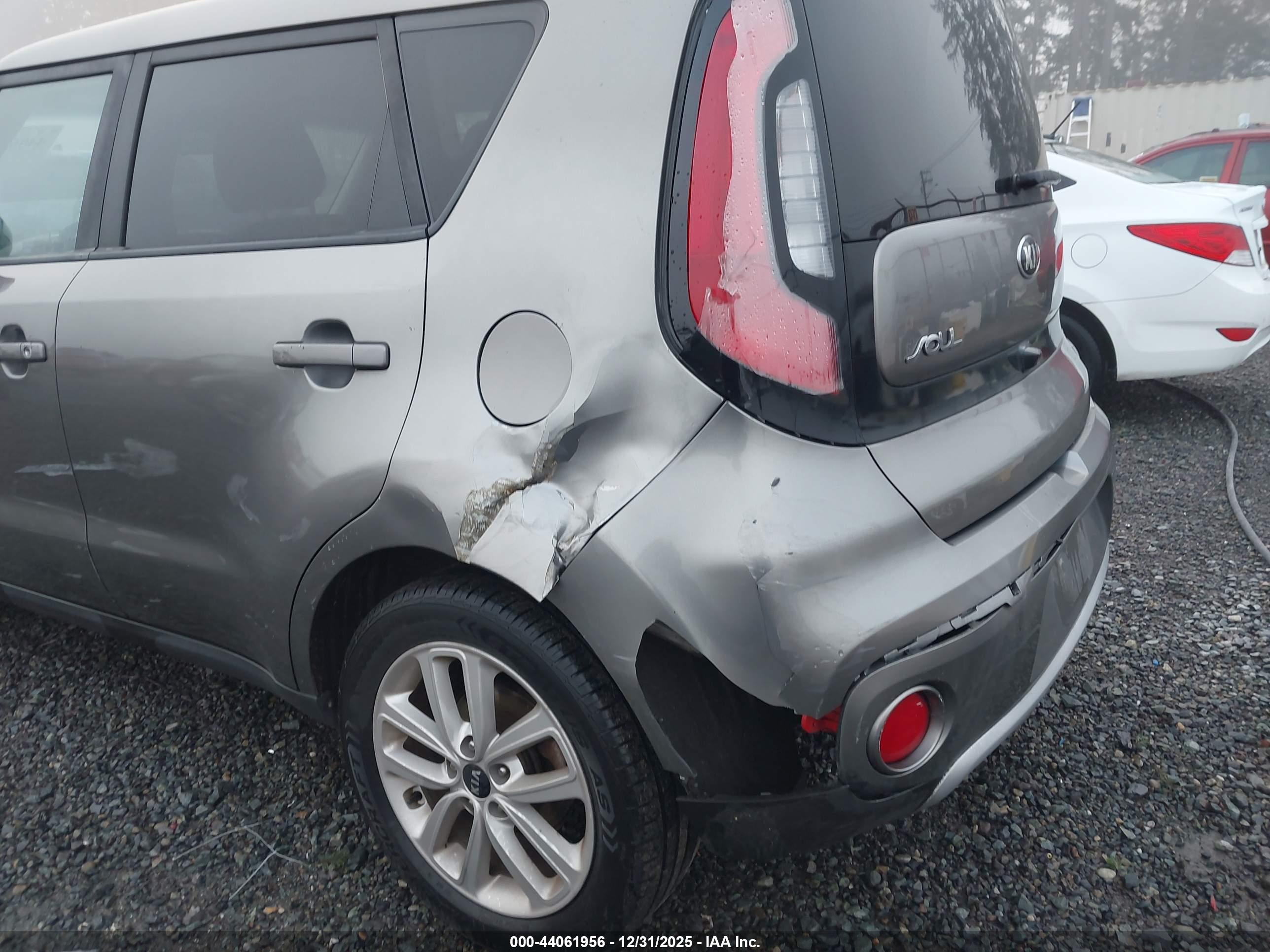 KIA SOUL image 6