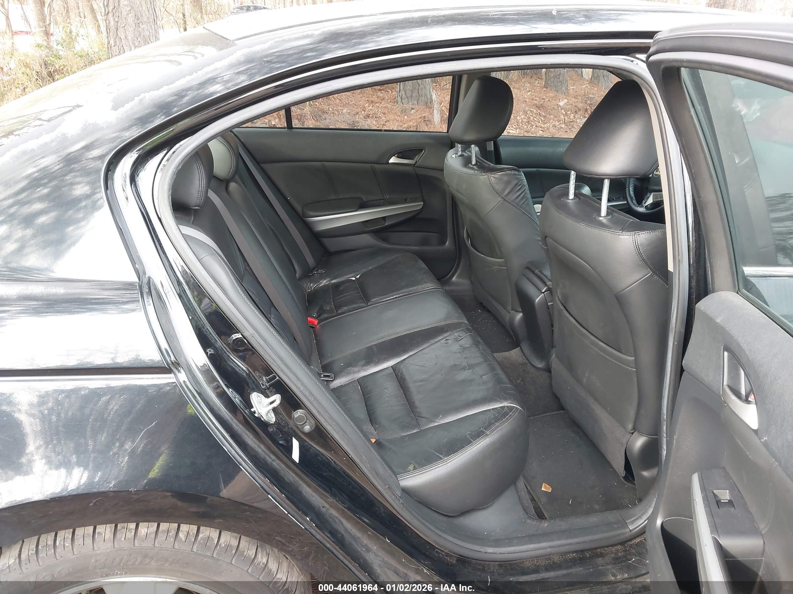 HONDA ACCORD image 8
