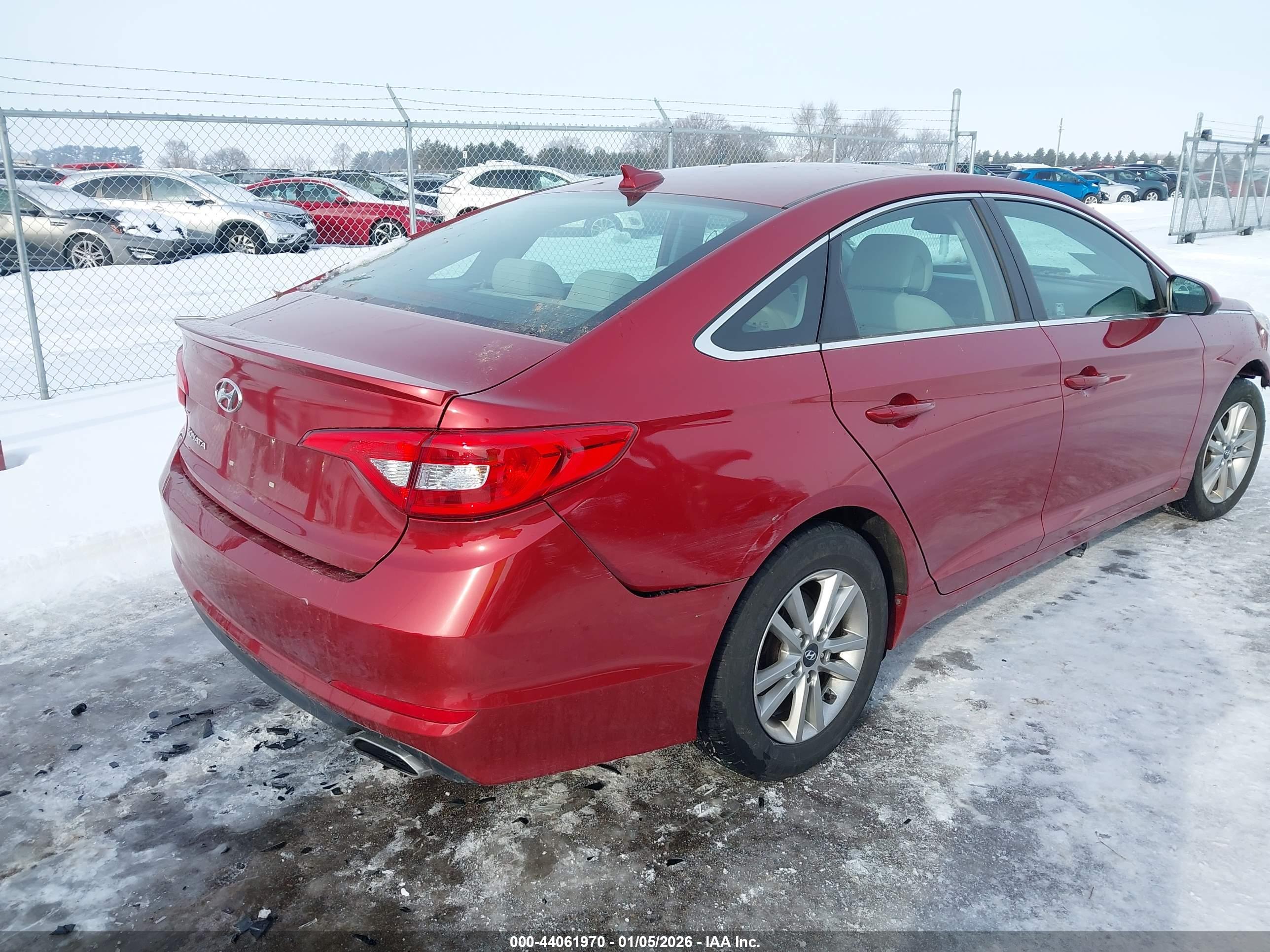 HYUNDAI SONATA image 4