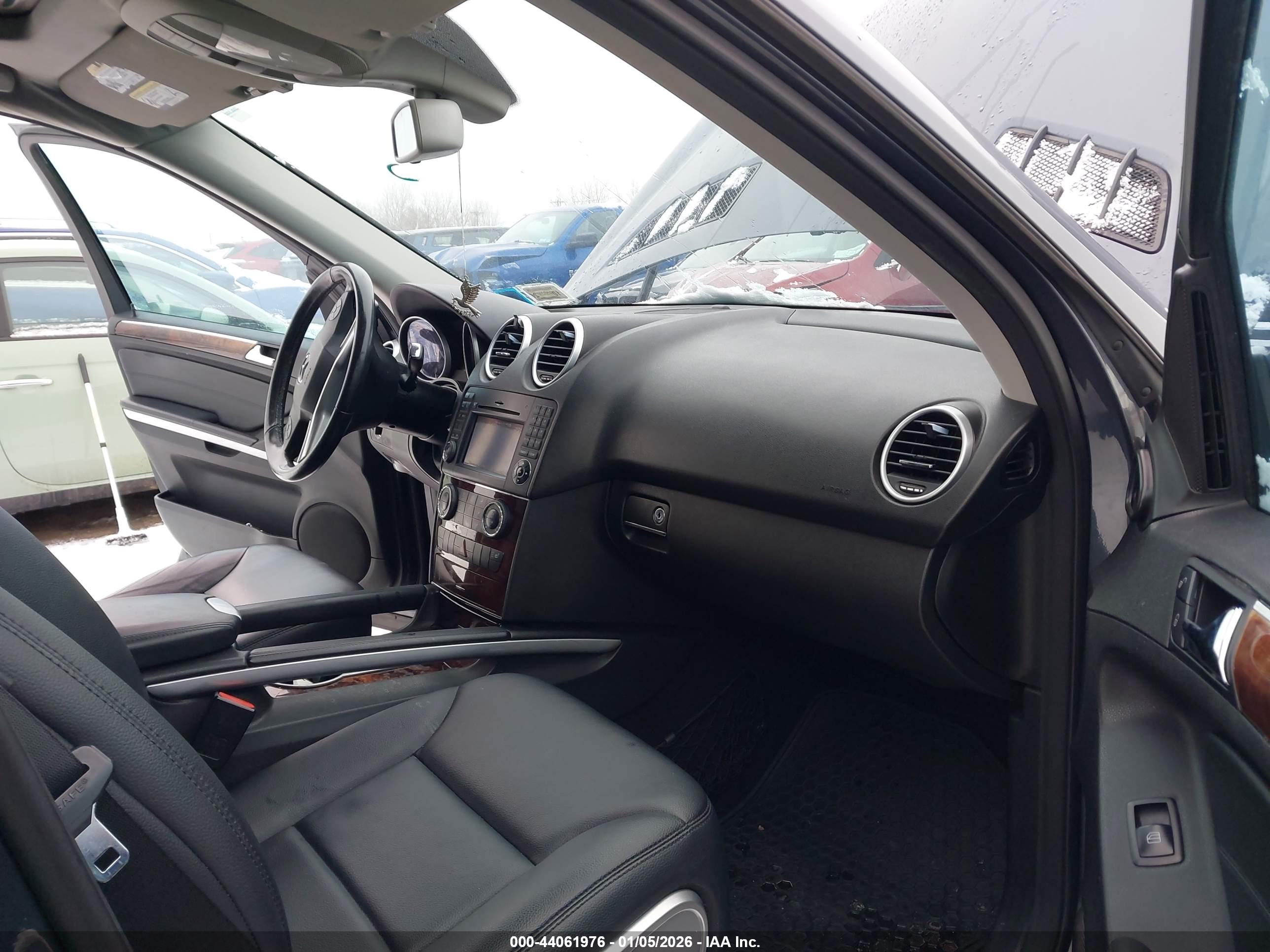 MERCEDES-BENZ ML image 5
