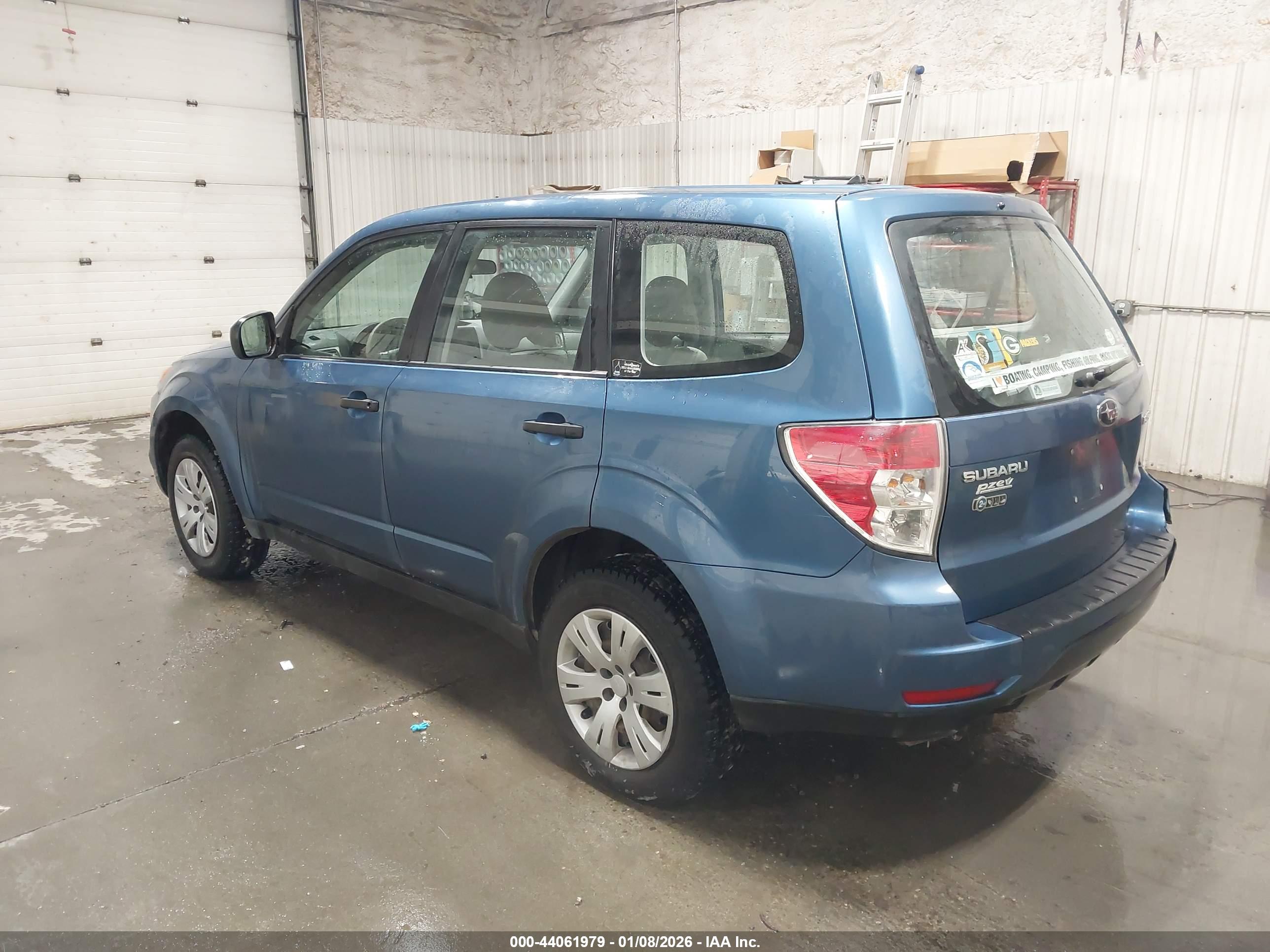 SUBARU FORESTER image 3