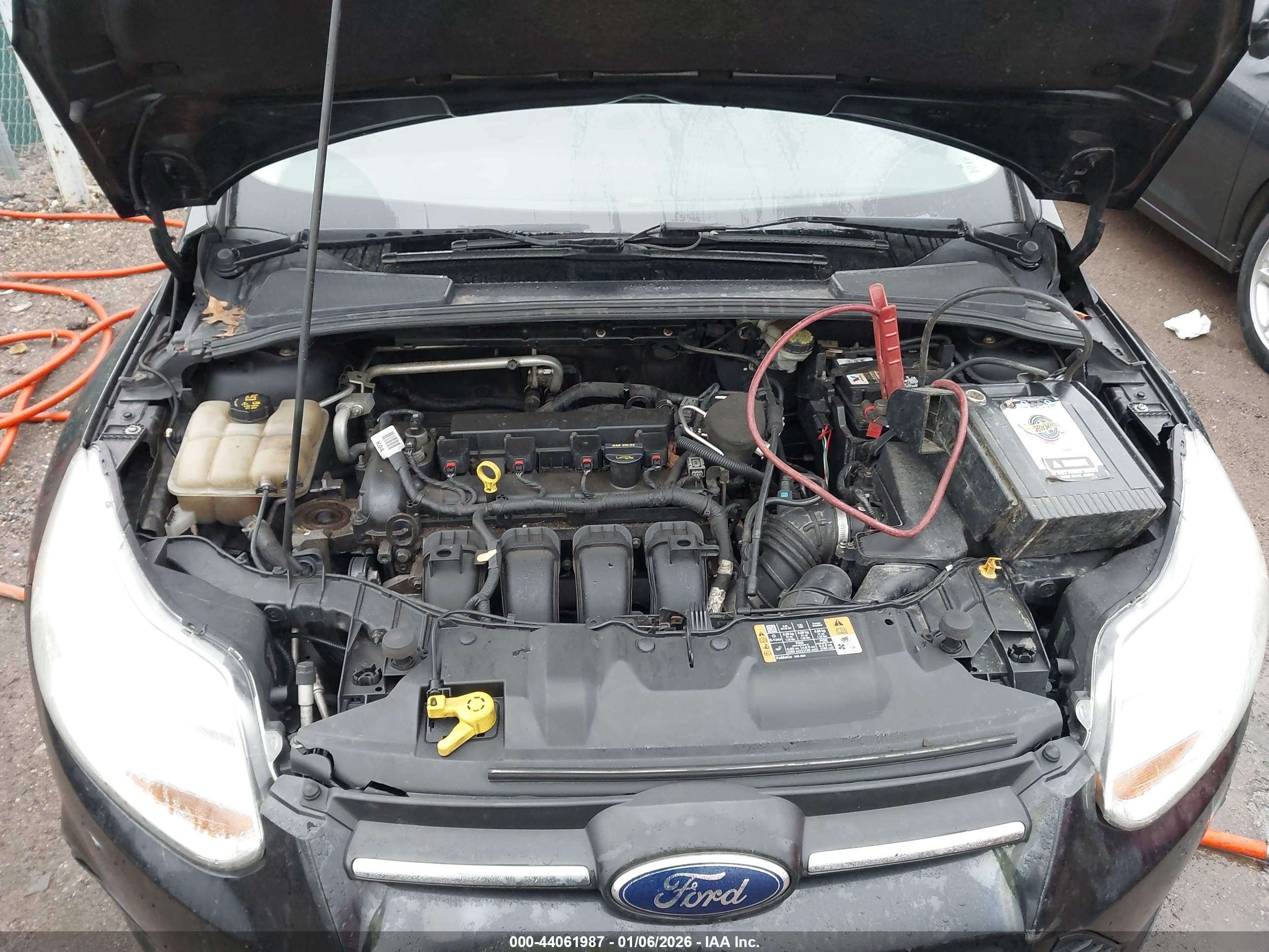 FORD FOCUS image 10