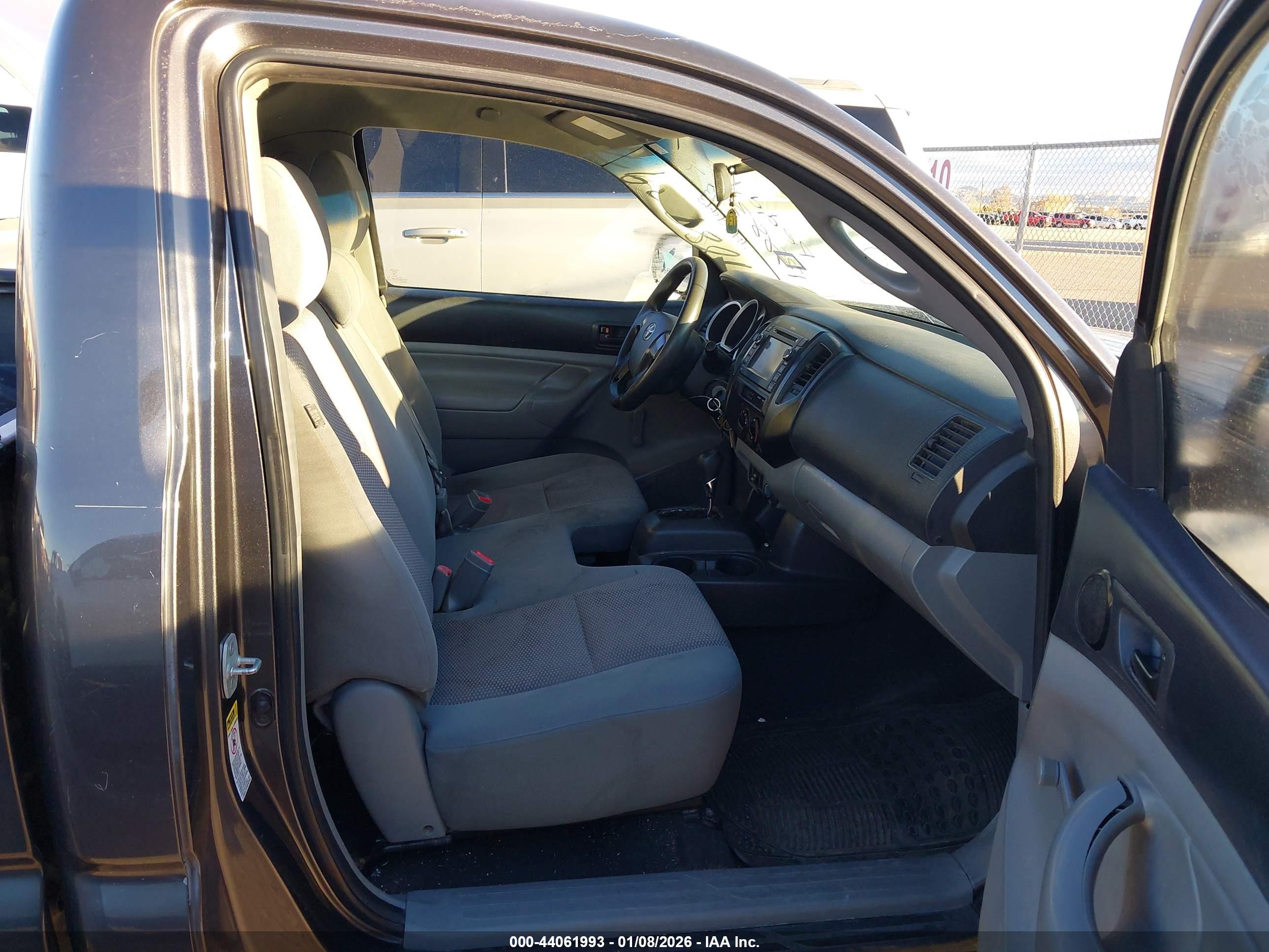 TOYOTA TACOMA image 5