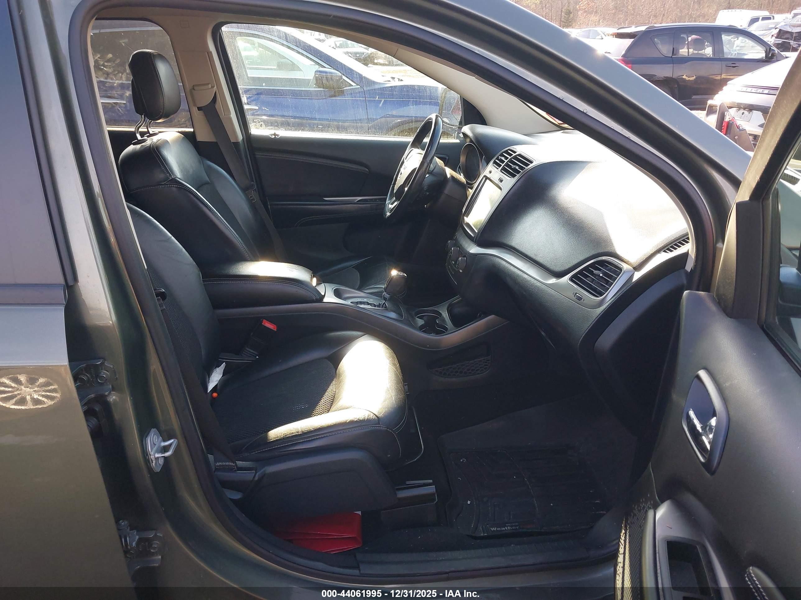 DODGE JOURNEY image 5