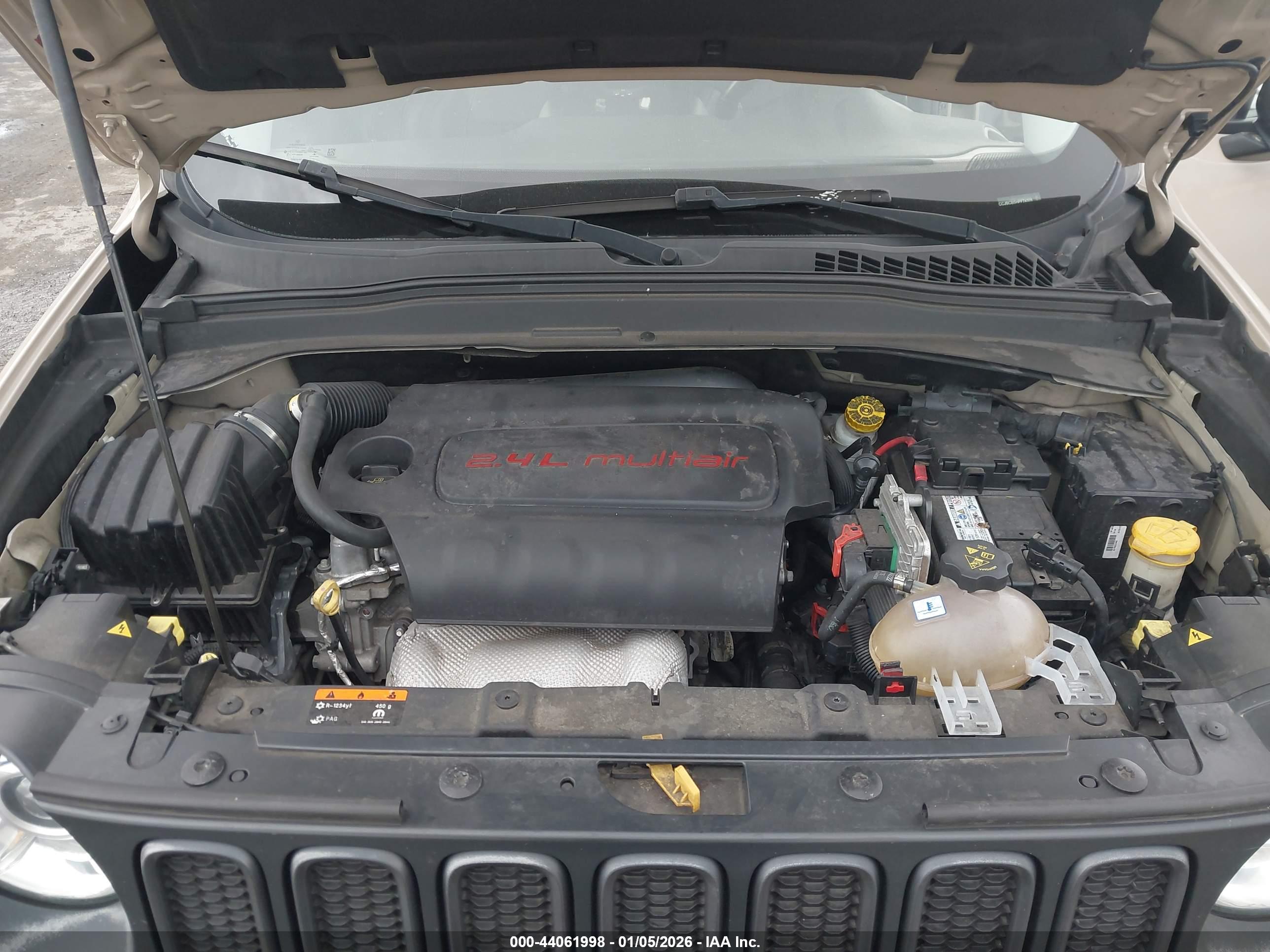 JEEP RENEGADE image 10