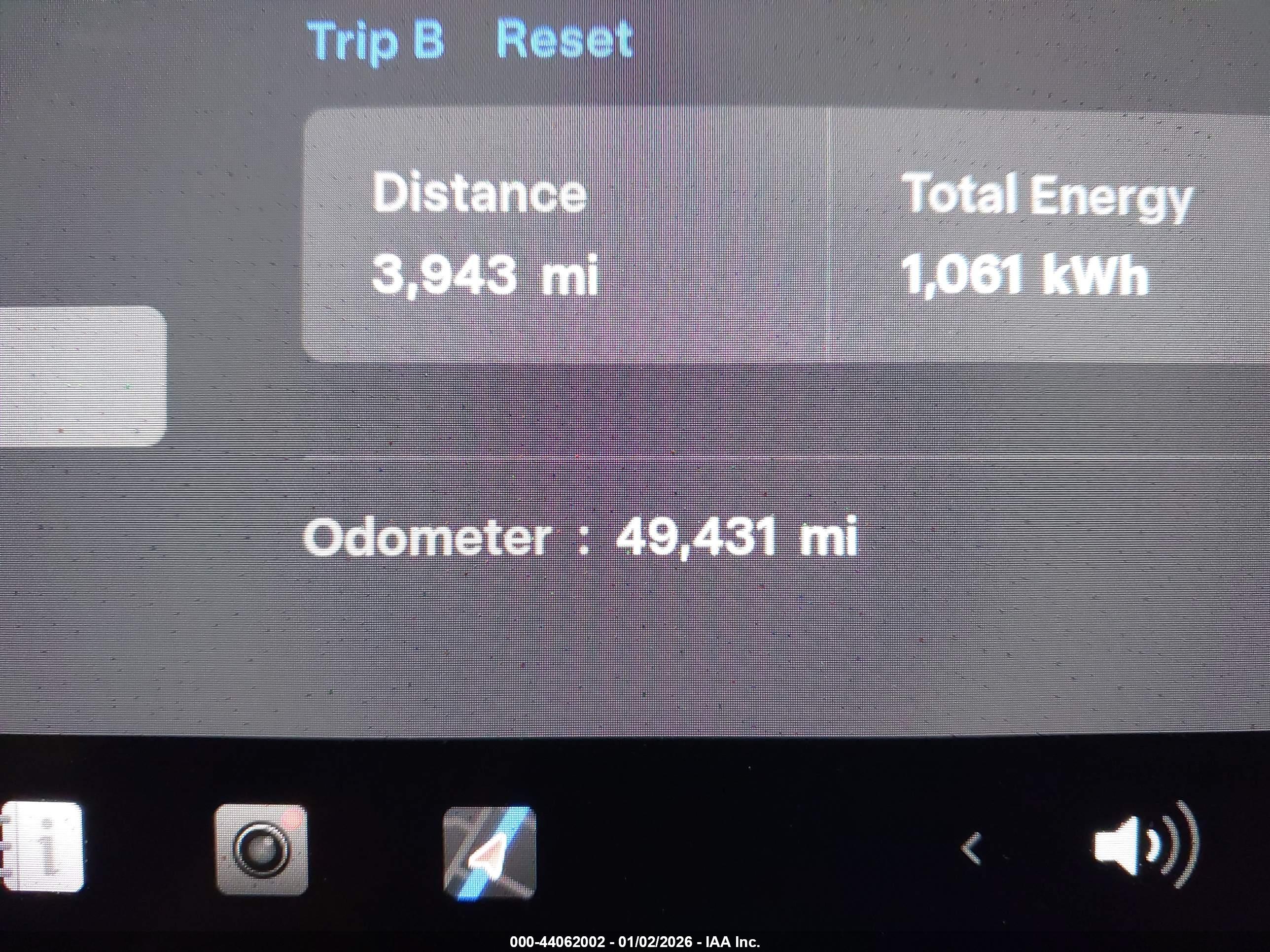 TESLA MODEL image 7
