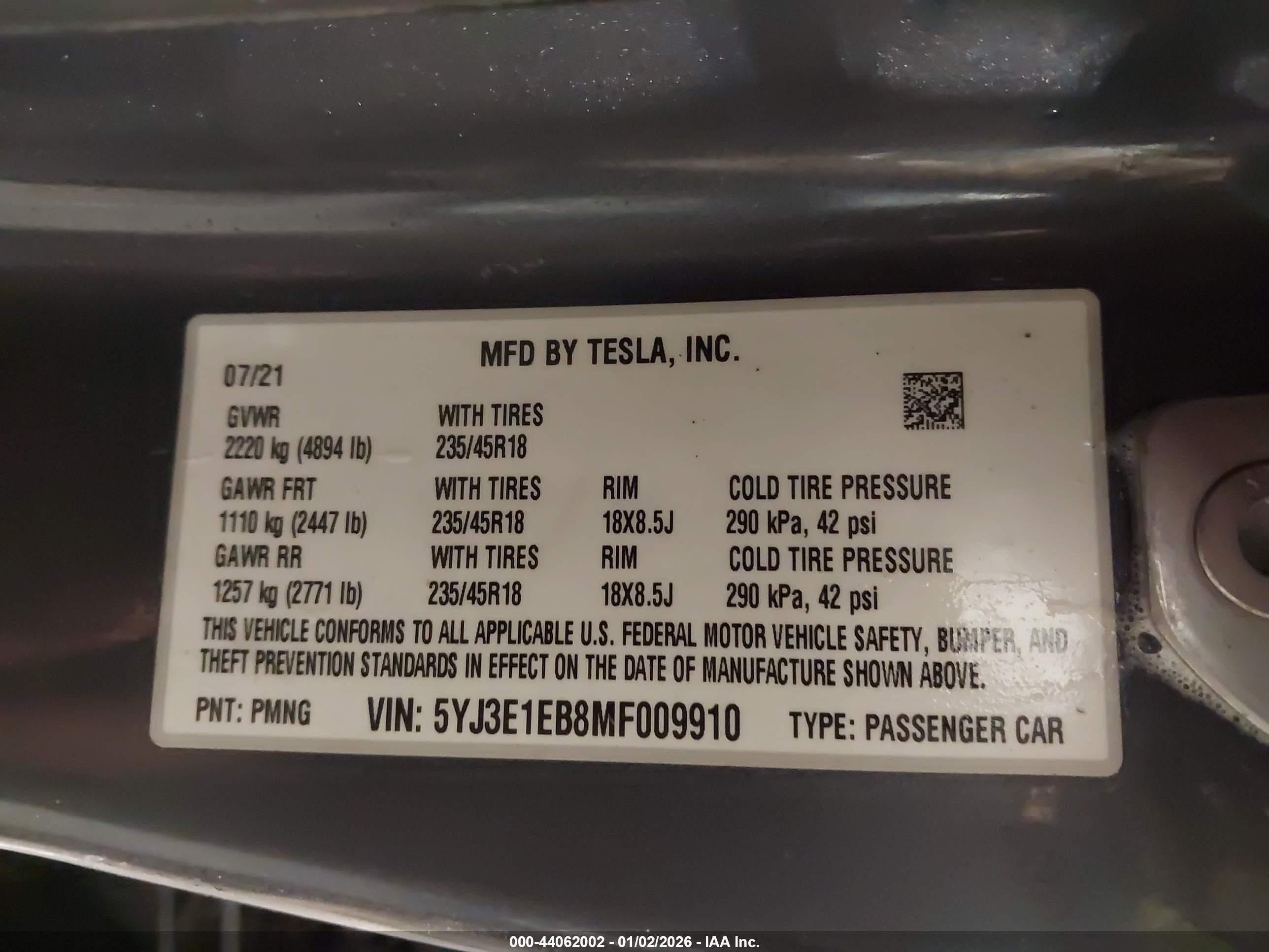 TESLA MODEL image 9