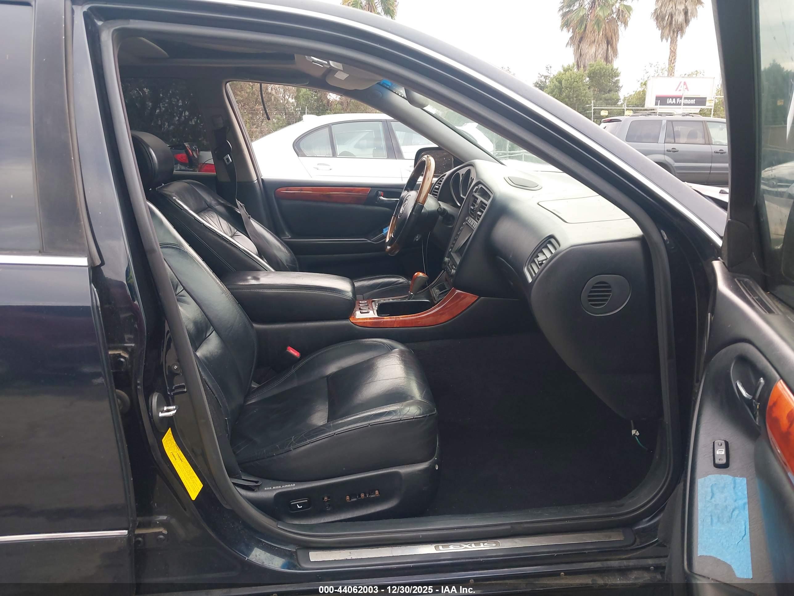 LEXUS GS image 5