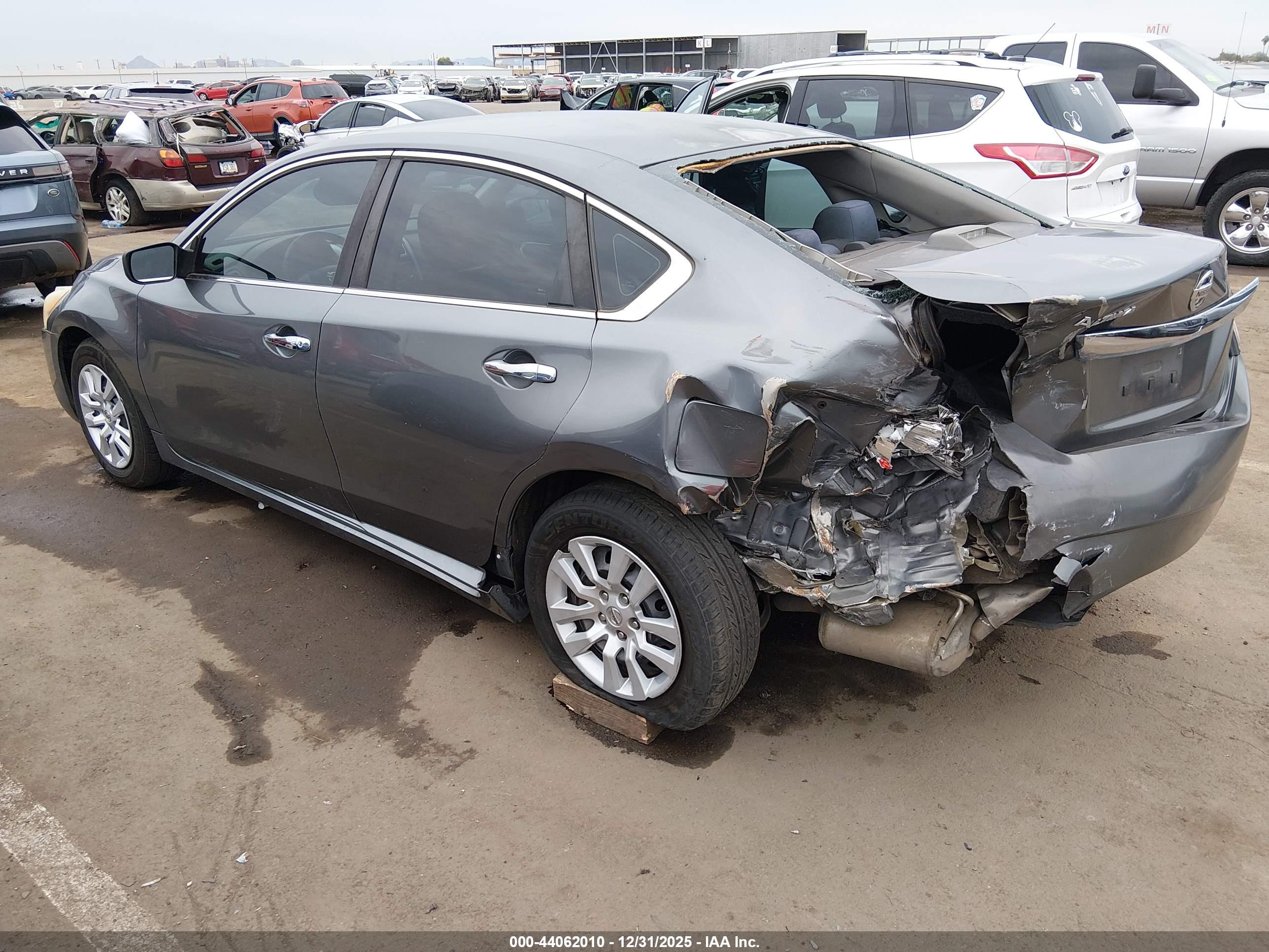NISSAN ALTIMA image 3