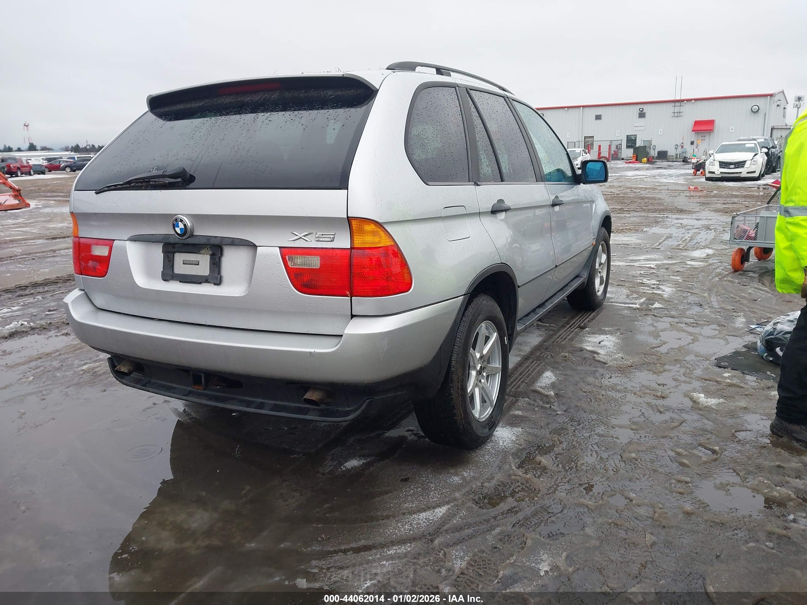 BMW X5 image 4