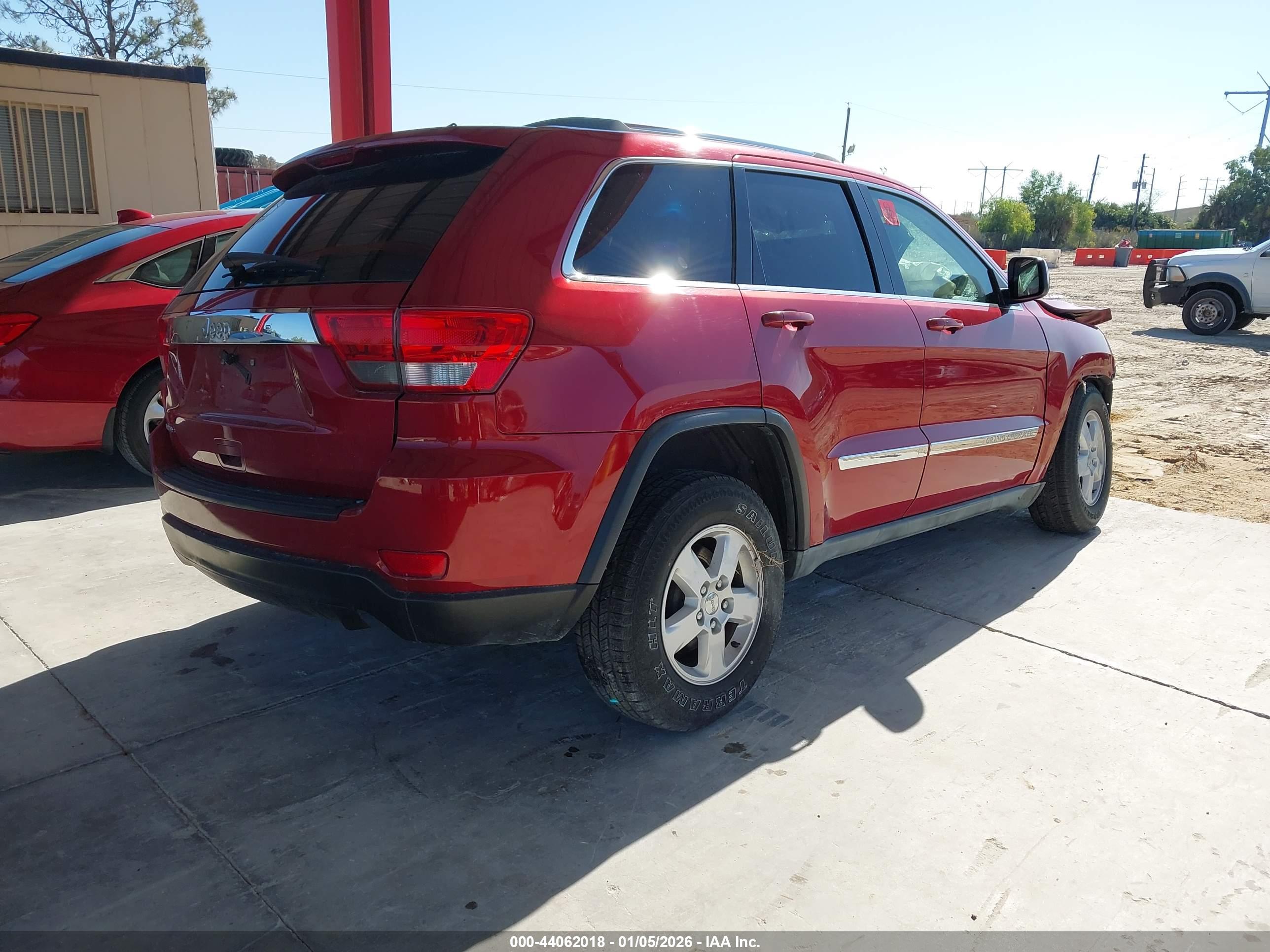 JEEP GRAND image 4