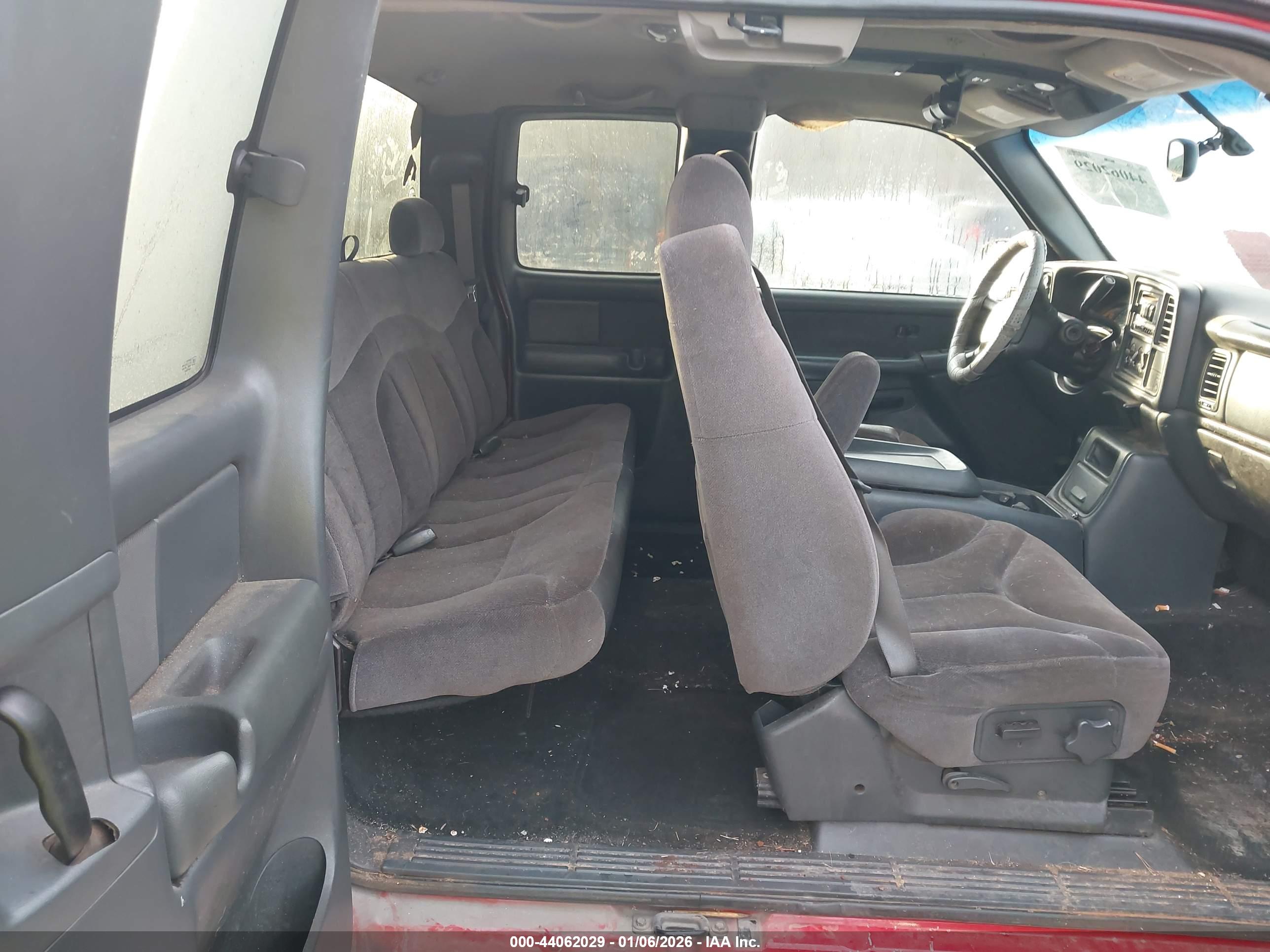 GMC SIERRA image 8
