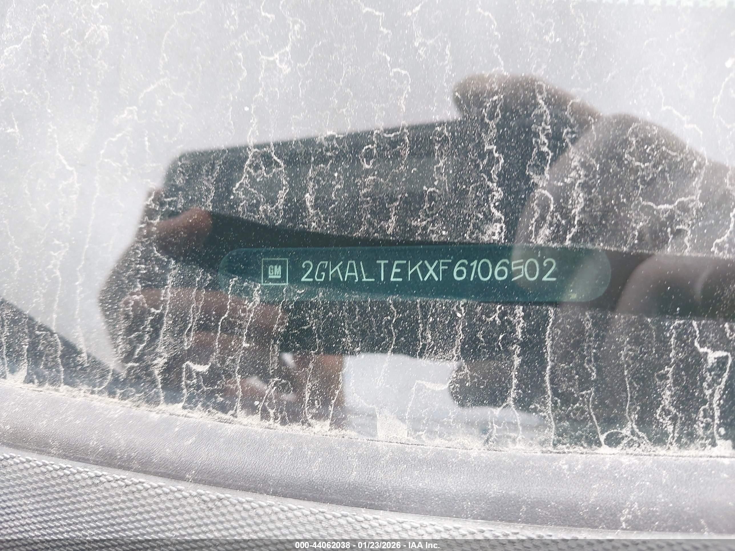 GMC TERRAIN image 9