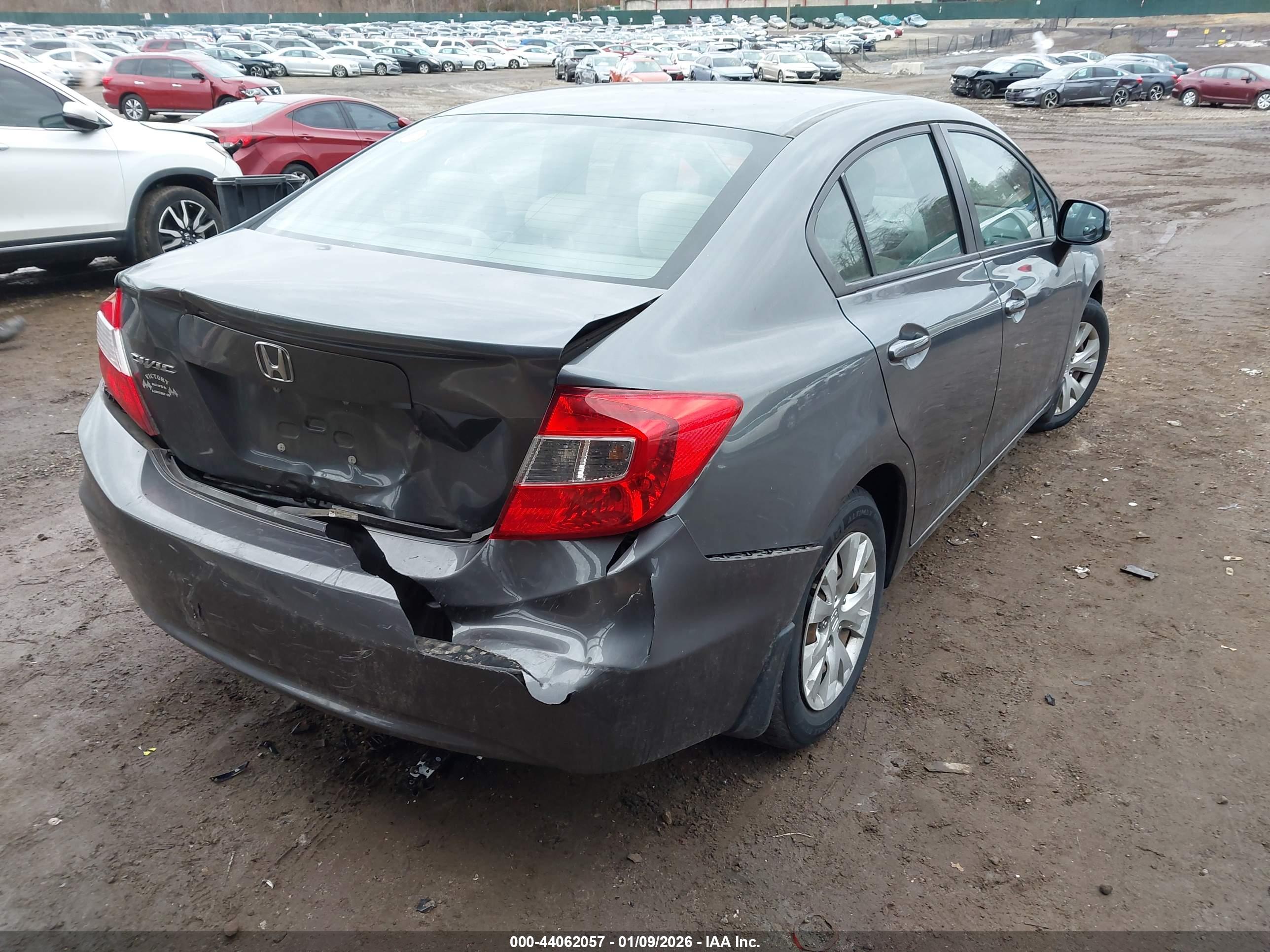 HONDA CIVIC image 4