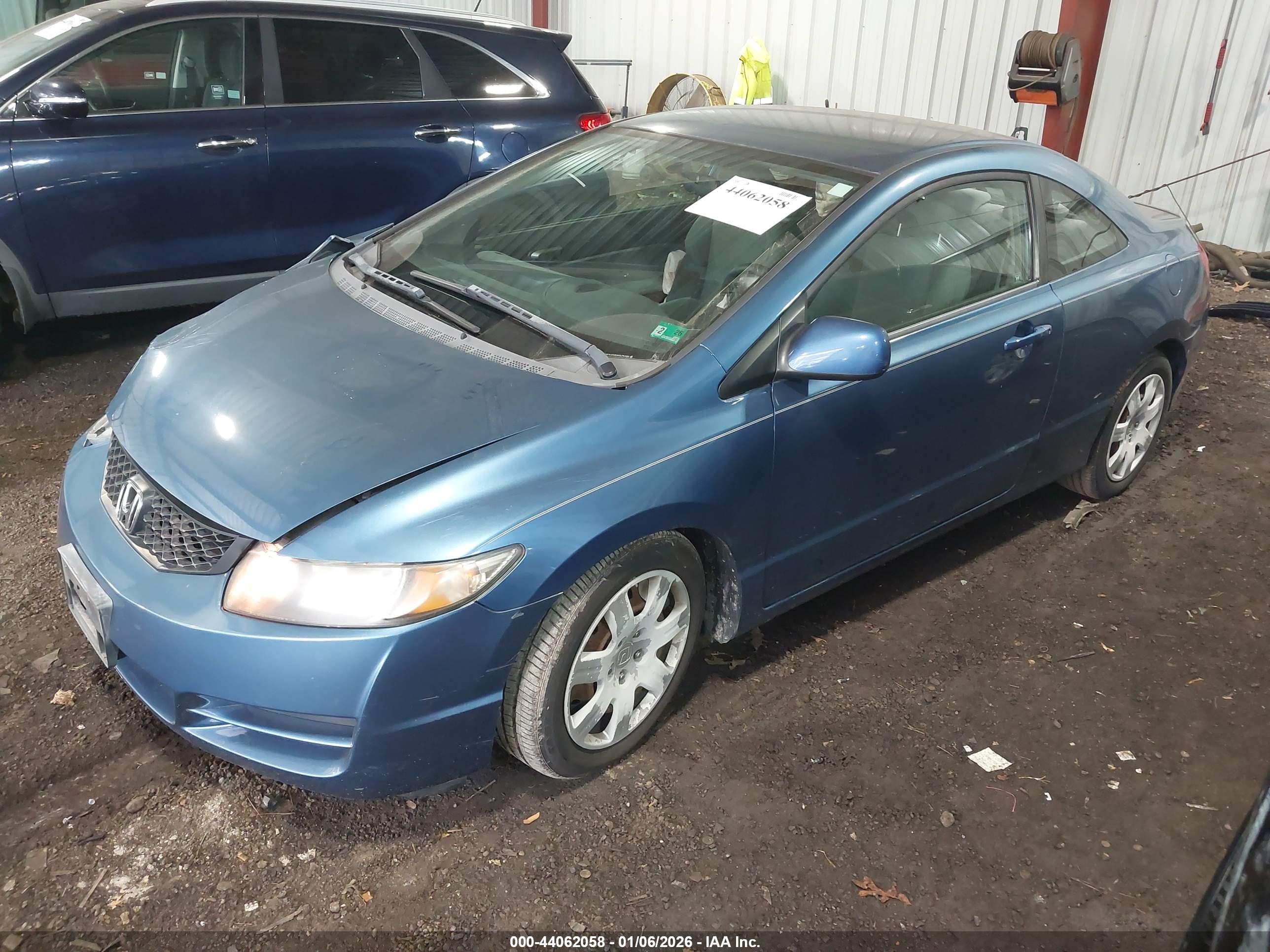 HONDA CIVIC image 2